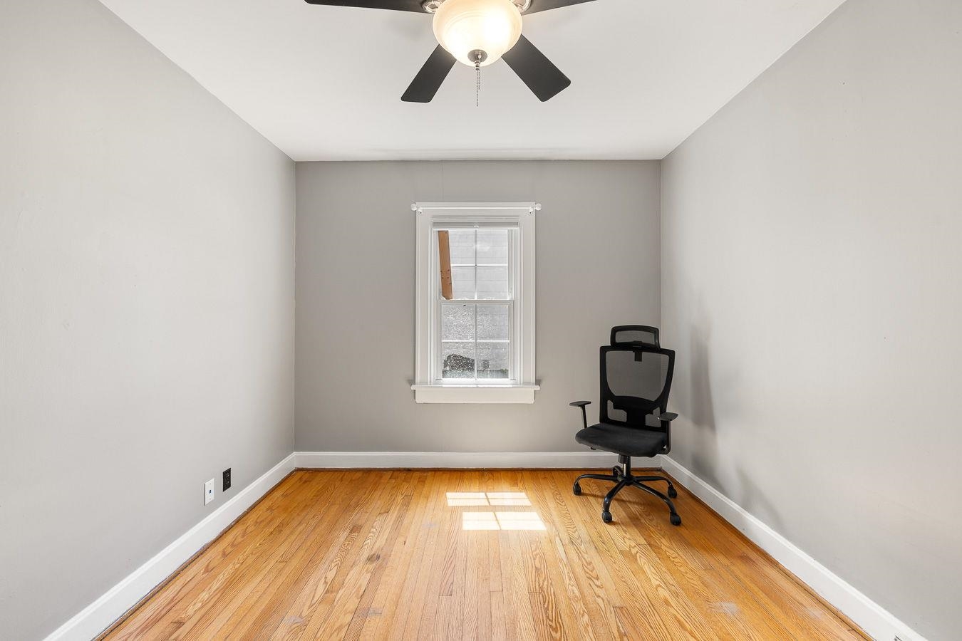 110 HAYS AVE, STAUNTON, Virginia 24401, 2 Bedrooms Bedrooms, ,1 BathroomBathrooms,Residential,110 HAYS AVE,676166 MLS # 676166