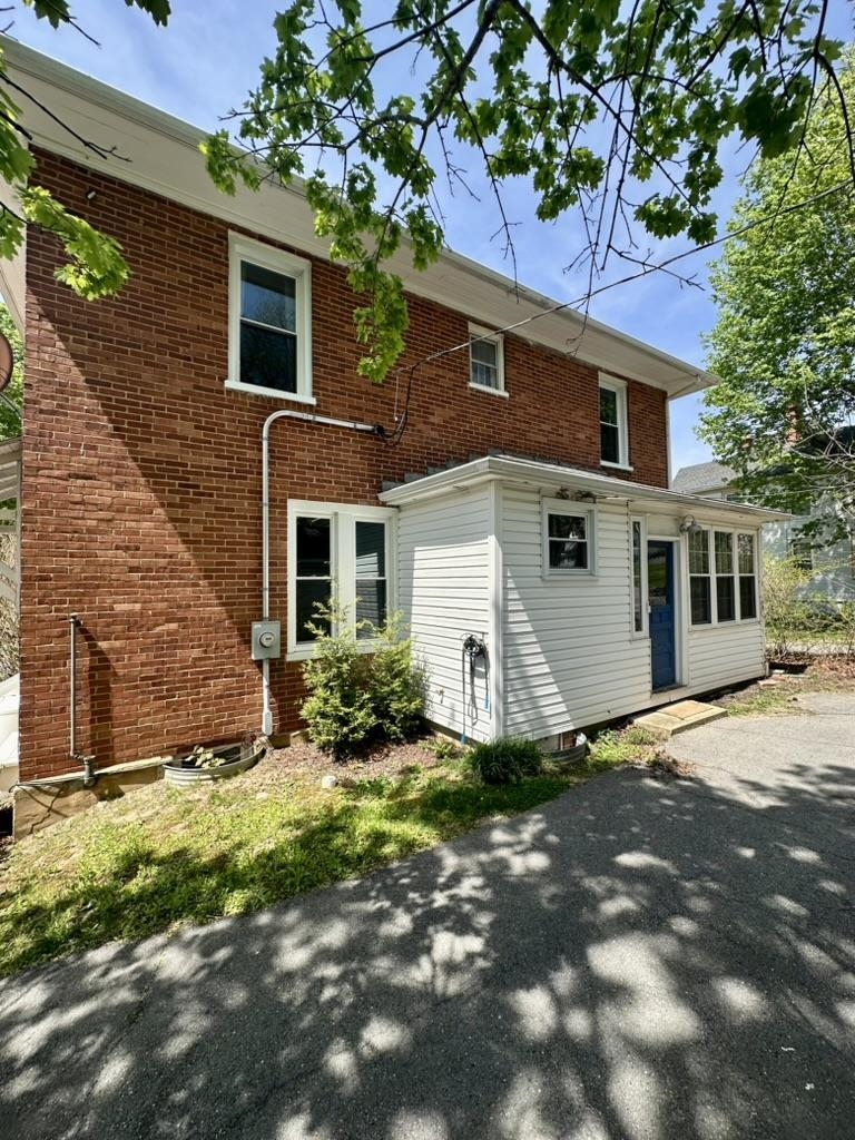 5642 SAM SNEAD HWY, HOT SPRINGS, Virginia 24445, 4 Bedrooms Bedrooms, ,2 BathroomsBathrooms,Residential,5642 Sam Snead Highway,5642 SAM SNEAD HWY,676167 MLS # 676167