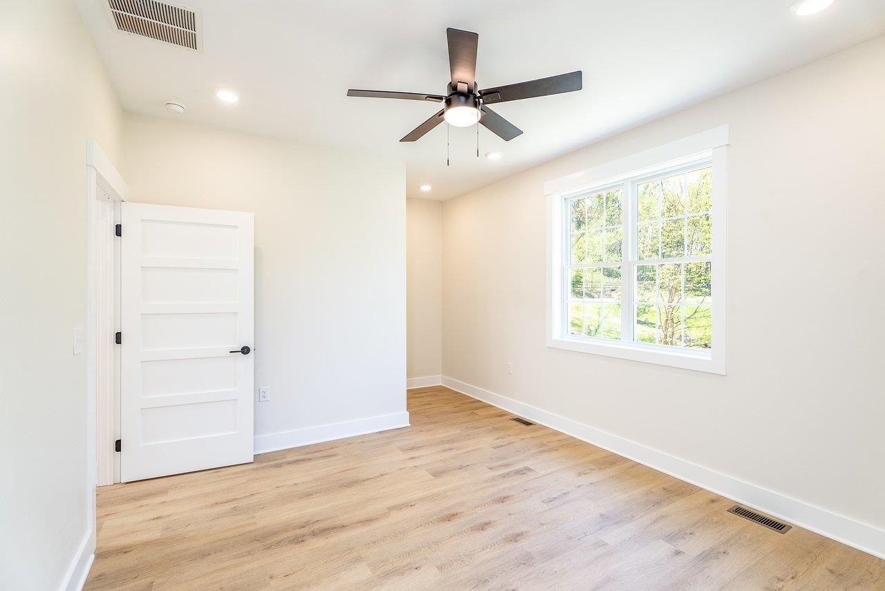 1378 MELROSE RD, ROCKINGHAM, Virginia 22802, 3 Bedrooms Bedrooms, ,3 BathroomsBathrooms,Residential,1378 MELROSE RD,676170 MLS # 676170