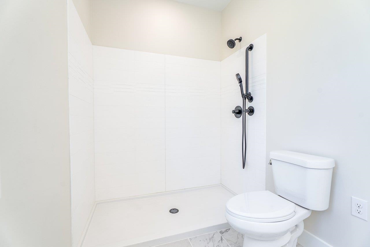 1378 MELROSE RD, ROCKINGHAM, Virginia 22802, 3 Bedrooms Bedrooms, ,3 BathroomsBathrooms,Residential,1378 MELROSE RD,676170 MLS # 676170