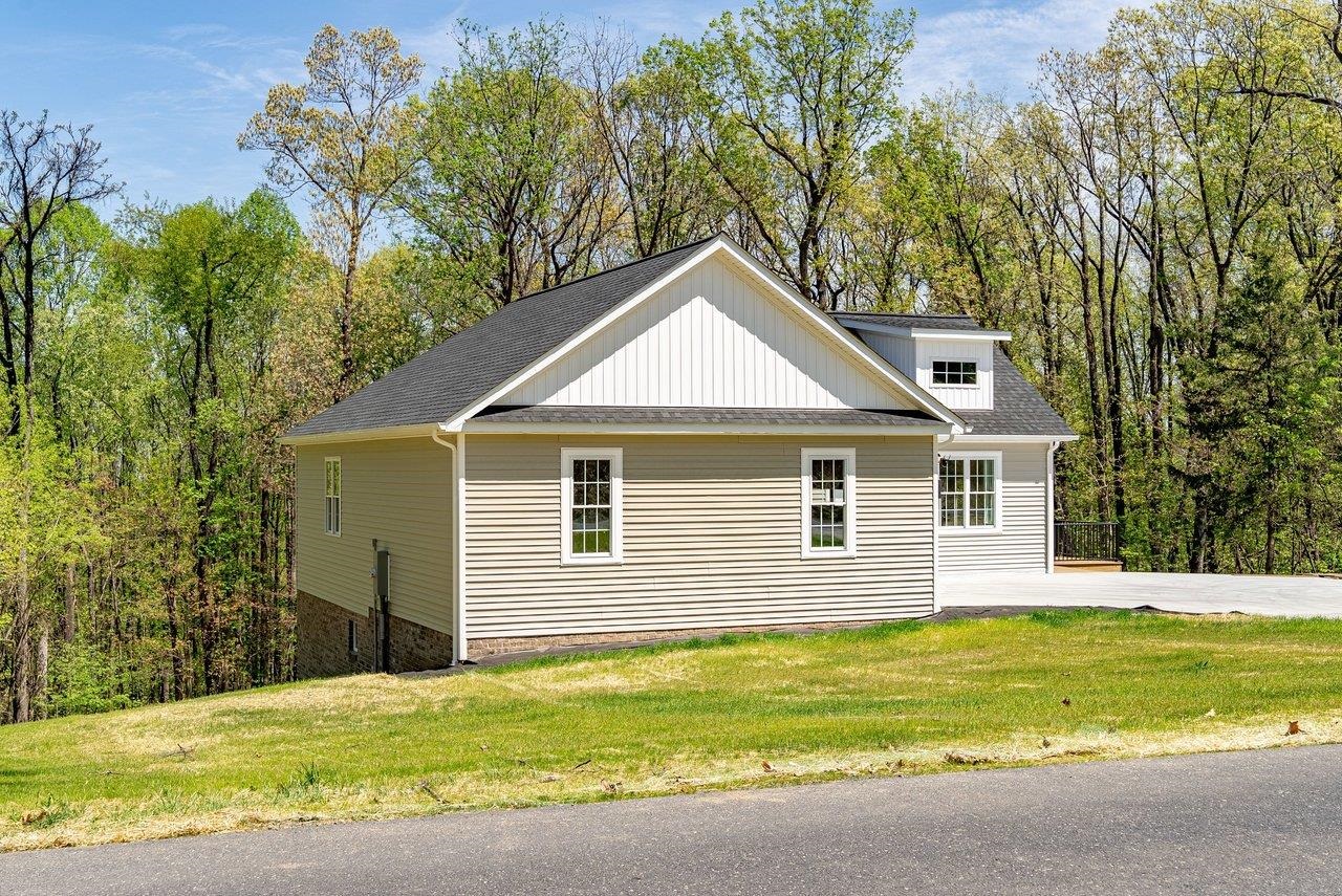 1378 MELROSE RD, ROCKINGHAM, Virginia 22802, 3 Bedrooms Bedrooms, ,3 BathroomsBathrooms,Residential,1378 MELROSE RD,676170 MLS # 676170