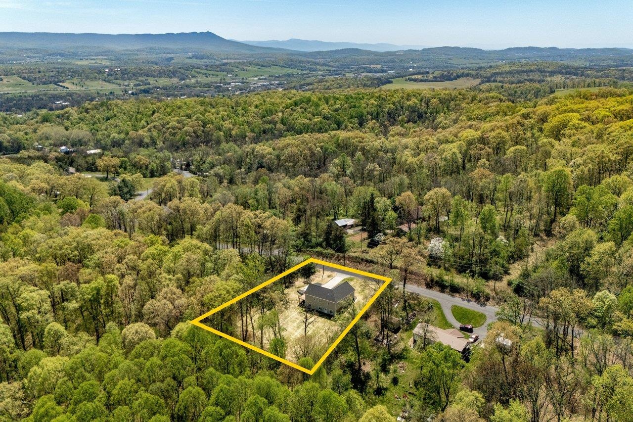 1378 MELROSE RD, ROCKINGHAM, Virginia 22802, 3 Bedrooms Bedrooms, ,3 BathroomsBathrooms,Residential,1378 MELROSE RD,676170 MLS # 676170