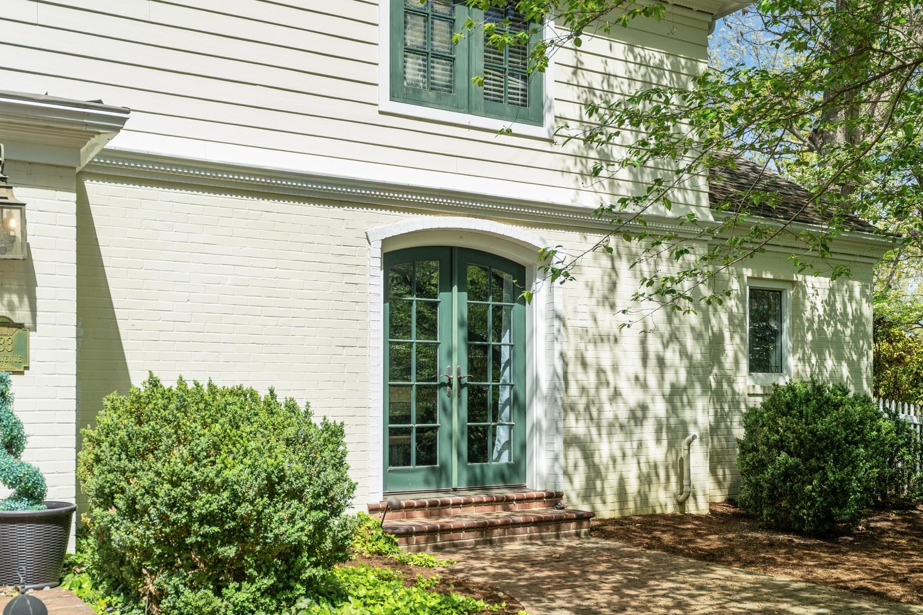 633 OAK AVE, WAYNESBORO, Virginia 22980, 4 Bedrooms Bedrooms, ,3 BathroomsBathrooms,Residential,Tree Street Elite,633 OAK AVE,676171 MLS # 676171