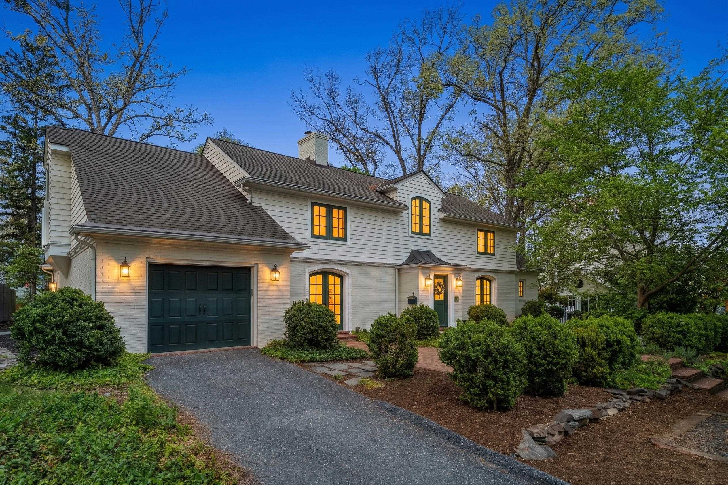 633 OAK AVE, WAYNESBORO, Virginia 22980, 4 Bedrooms Bedrooms, ,3 BathroomsBathrooms,Residential,Tree Street Elite,633 OAK AVE,676171 MLS # 676171