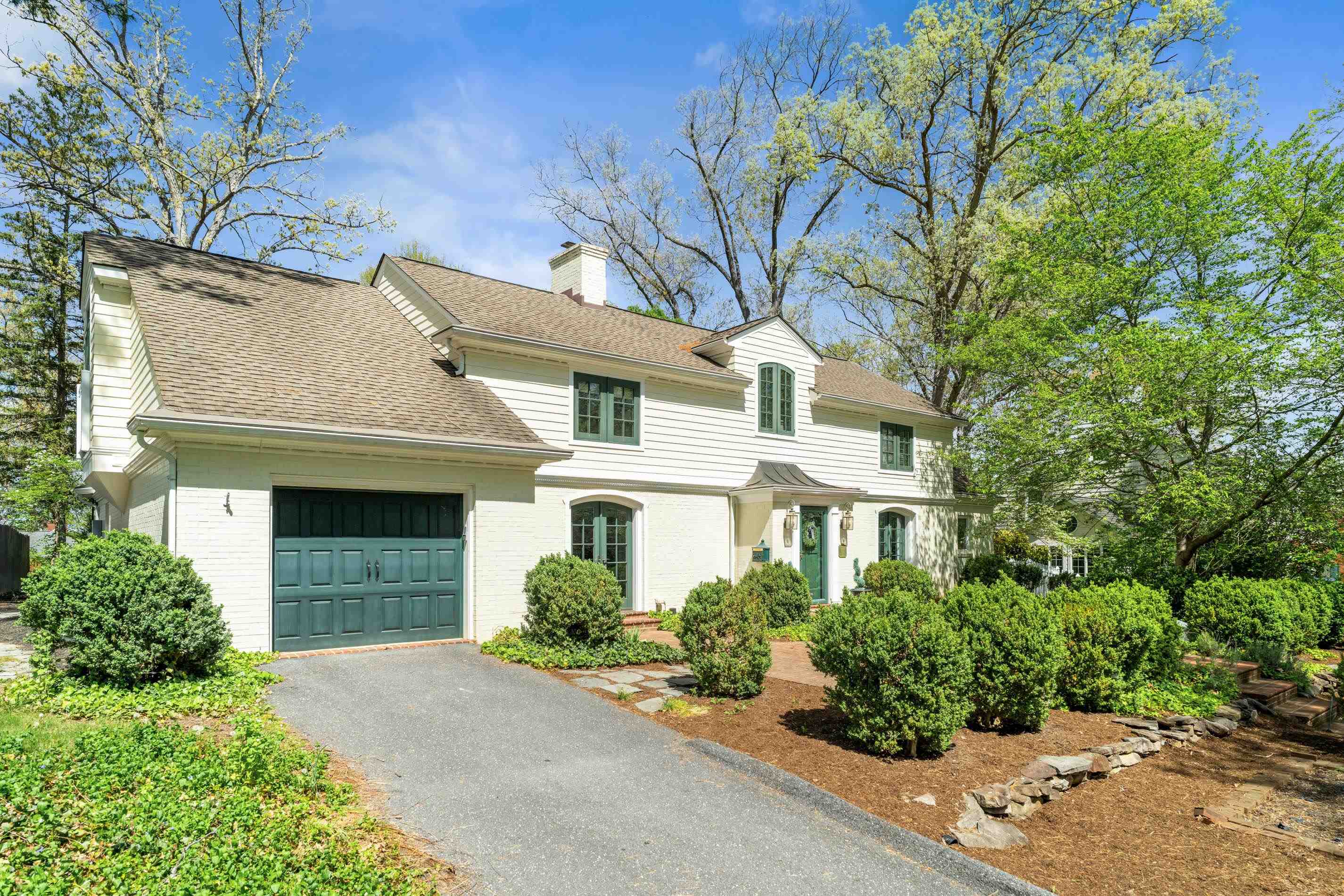 633 OAK AVE, WAYNESBORO, Virginia 22980, 4 Bedrooms Bedrooms, ,3 BathroomsBathrooms,Residential,Tree Street Elite,633 OAK AVE,676171 MLS # 676171