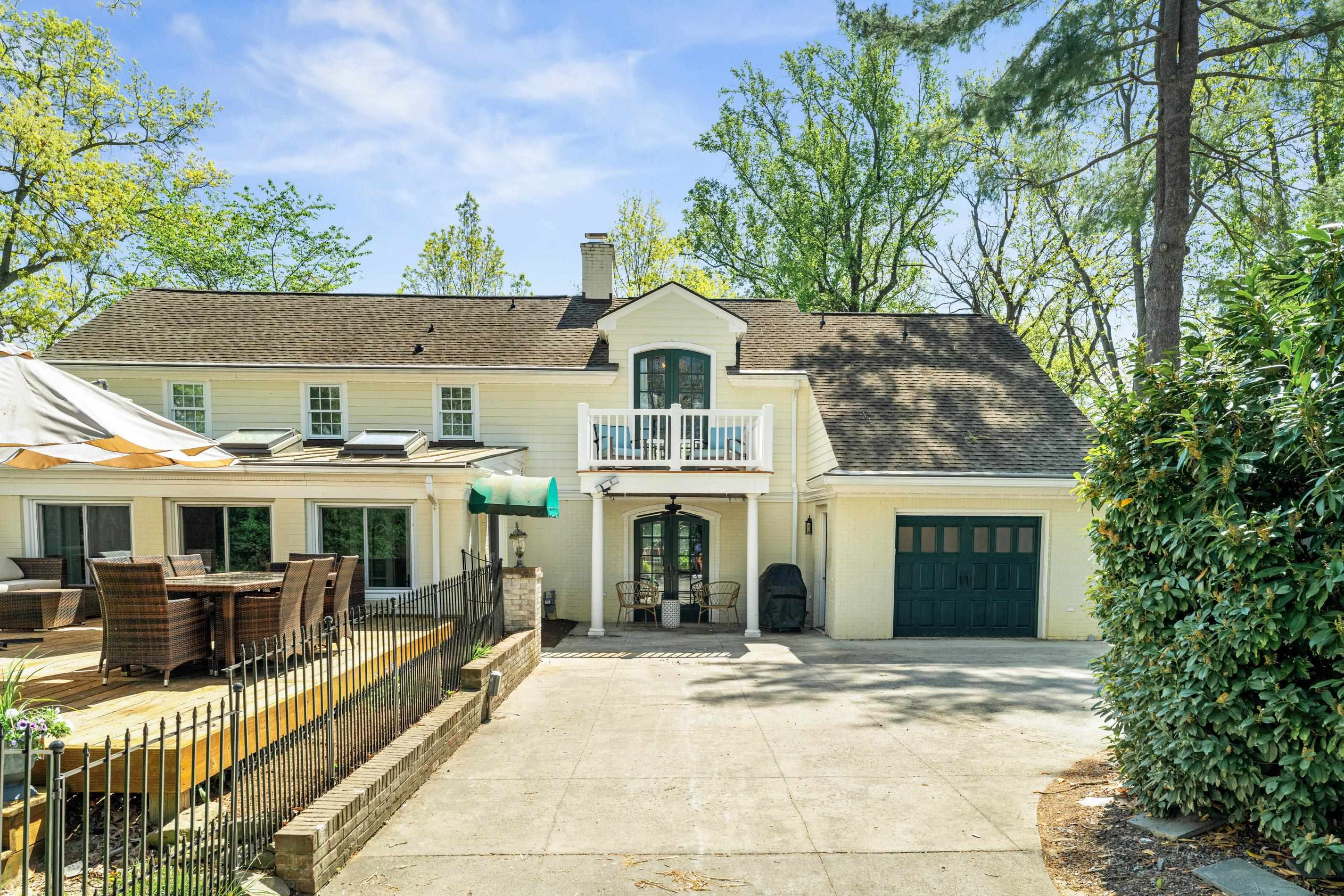 633 OAK AVE, WAYNESBORO, Virginia 22980, 4 Bedrooms Bedrooms, ,3 BathroomsBathrooms,Residential,Tree Street Elite,633 OAK AVE,676171 MLS # 676171