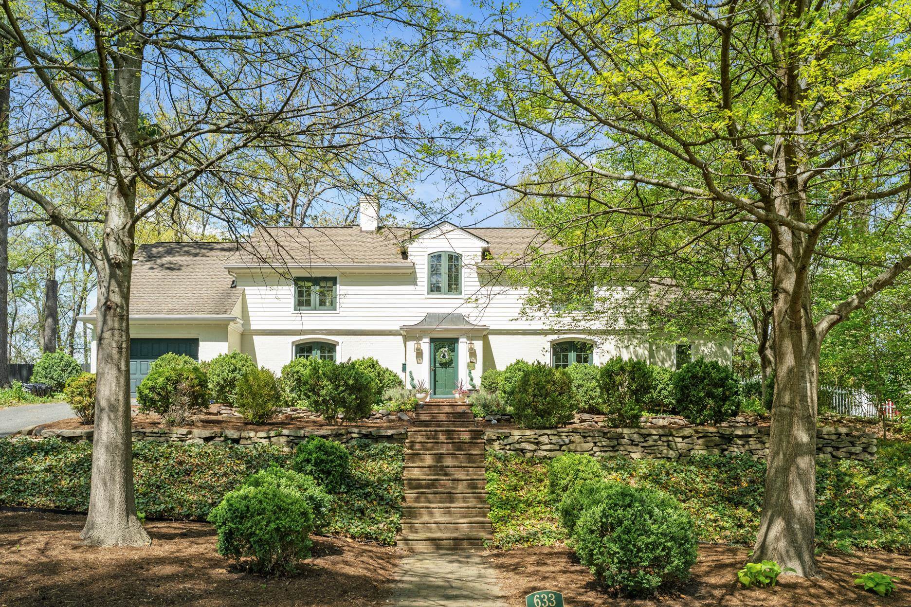 633 OAK AVE, WAYNESBORO, Virginia 22980, 4 Bedrooms Bedrooms, ,3 BathroomsBathrooms,Residential,Tree Street Elite,633 OAK AVE,676171 MLS # 676171