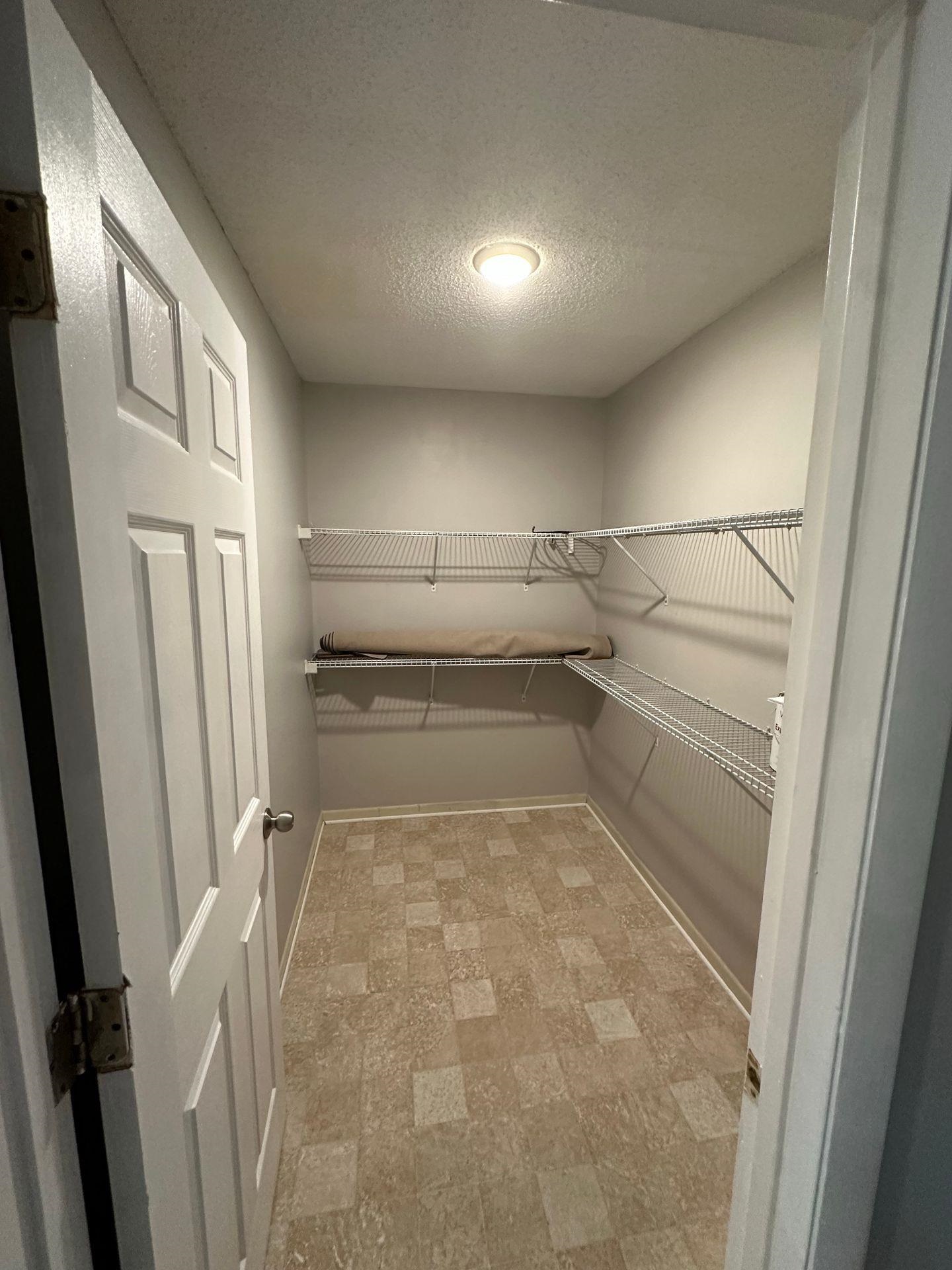 1342 HUNTERS RD, HARRISONBURG, Virginia 22801, 2 Bedrooms Bedrooms, ,2 BathroomsBathrooms,Residential,1342 HUNTERS RD,676174 MLS # 676174