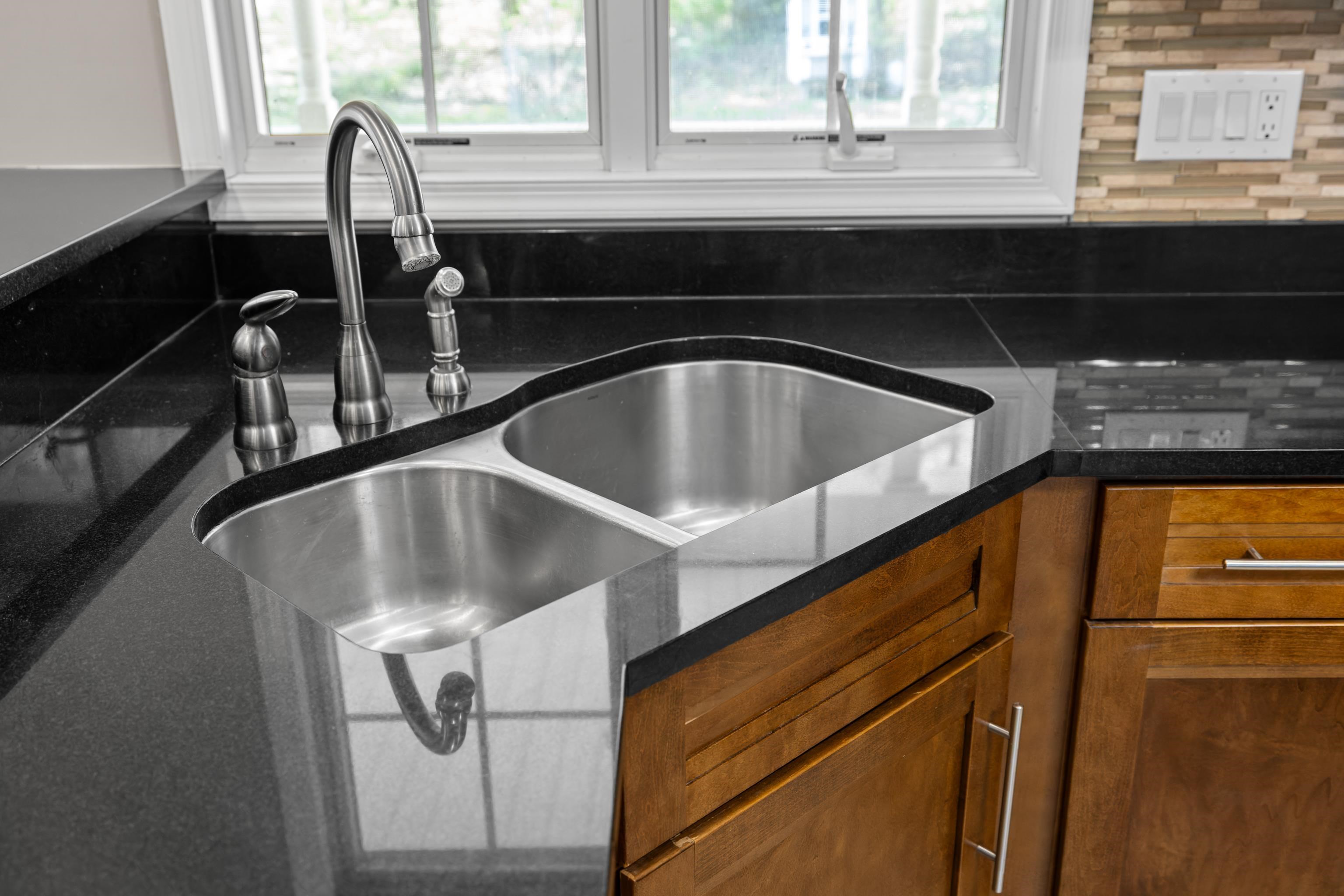 204 TADPOLE LN, GREENVILLE, Virginia 24440, 5 Bedrooms Bedrooms, ,3 BathroomsBathrooms,Residential,204 TADPOLE LN,676175 MLS # 676175