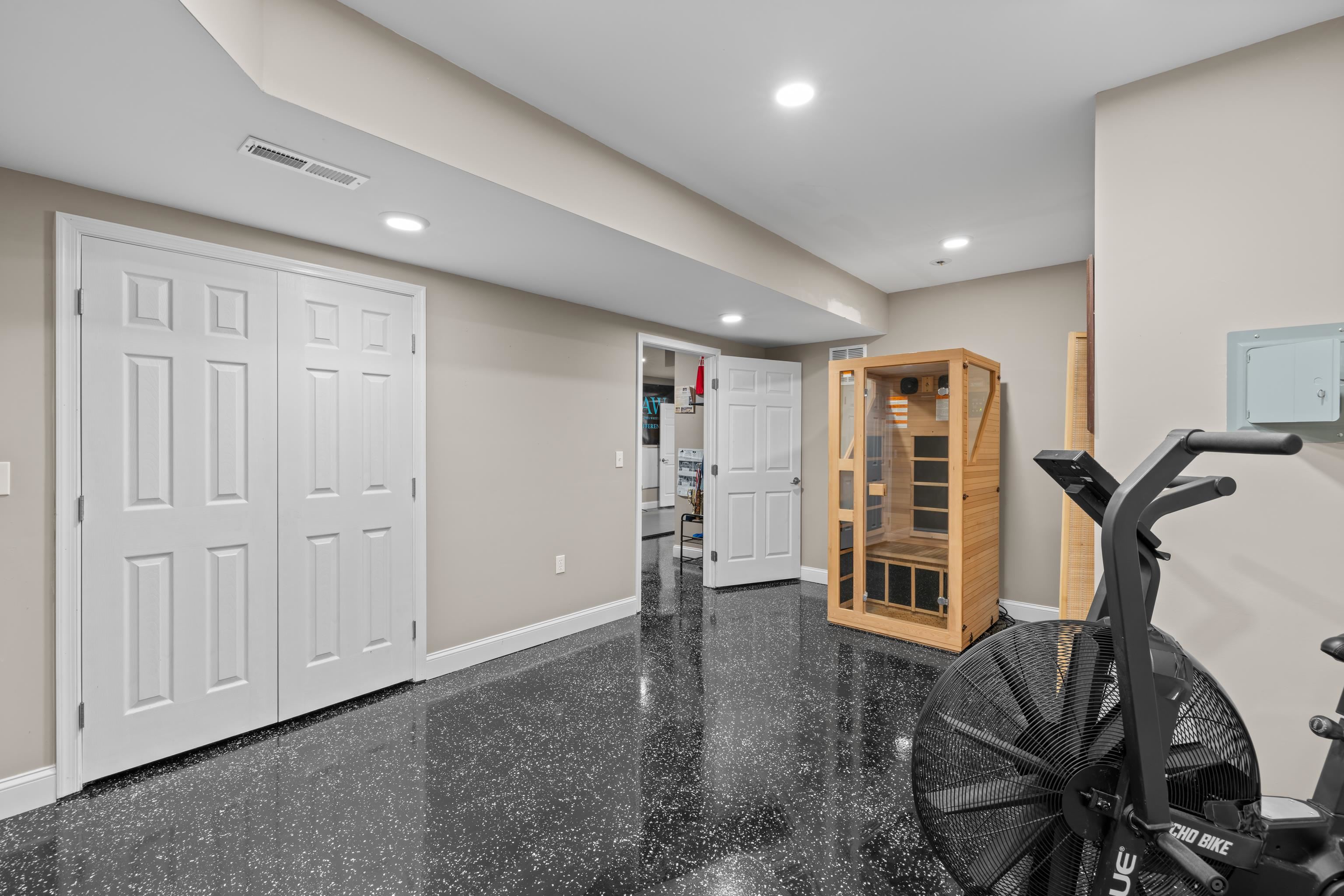 204 TADPOLE LN, GREENVILLE, Virginia 24440, 5 Bedrooms Bedrooms, ,3 BathroomsBathrooms,Residential,204 TADPOLE LN,676175 MLS # 676175