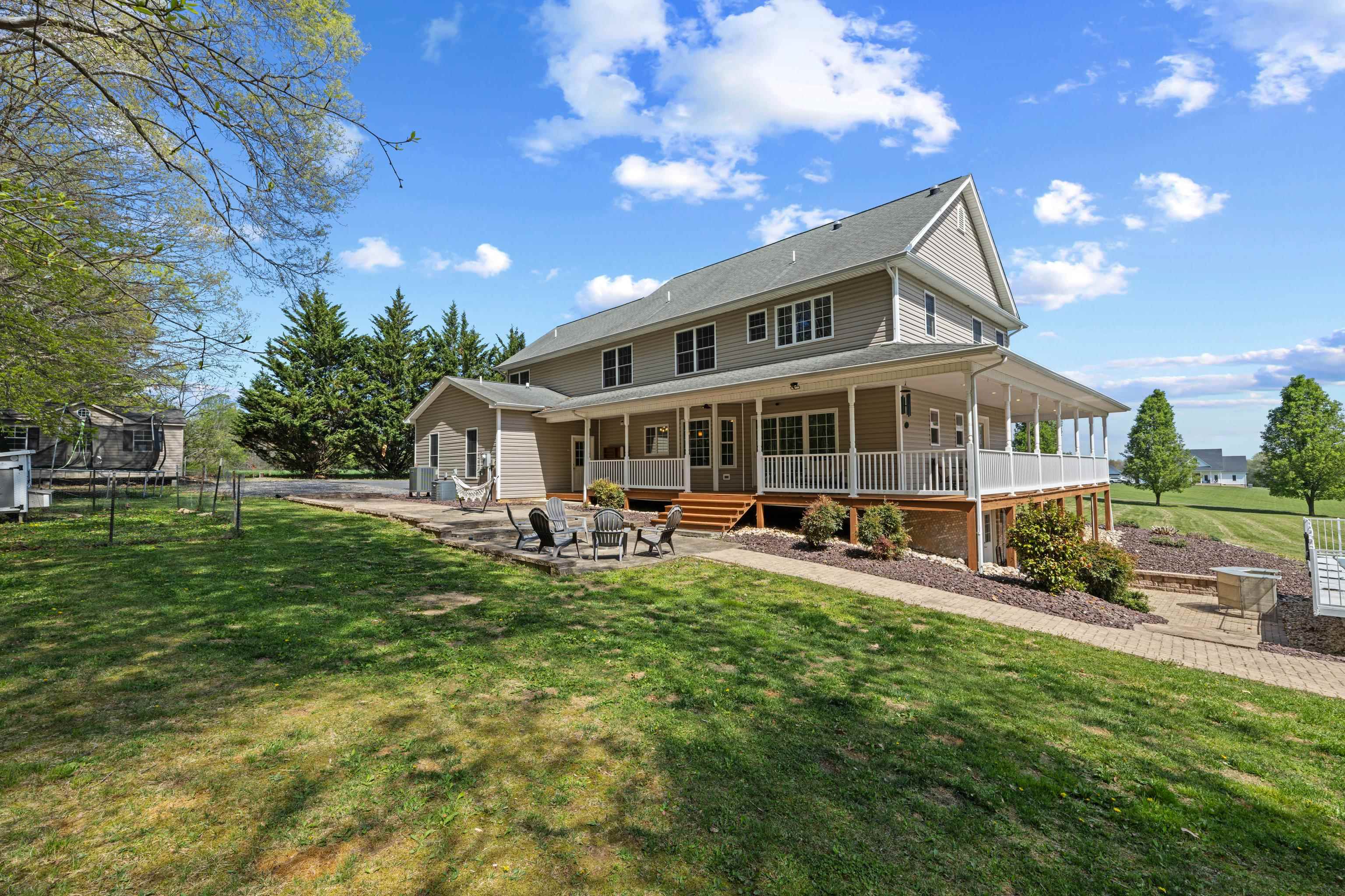 204 TADPOLE LN, GREENVILLE, Virginia 24440, 5 Bedrooms Bedrooms, ,3 BathroomsBathrooms,Residential,204 TADPOLE LN,676175 MLS # 676175