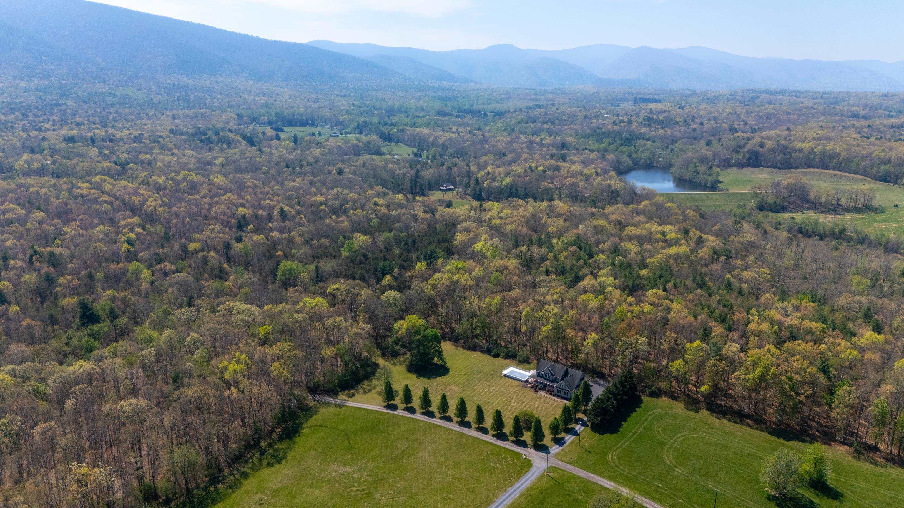 204 TADPOLE LN, GREENVILLE, Virginia 24440, 5 Bedrooms Bedrooms, ,3 BathroomsBathrooms,Residential,204 TADPOLE LN,676175 MLS # 676175