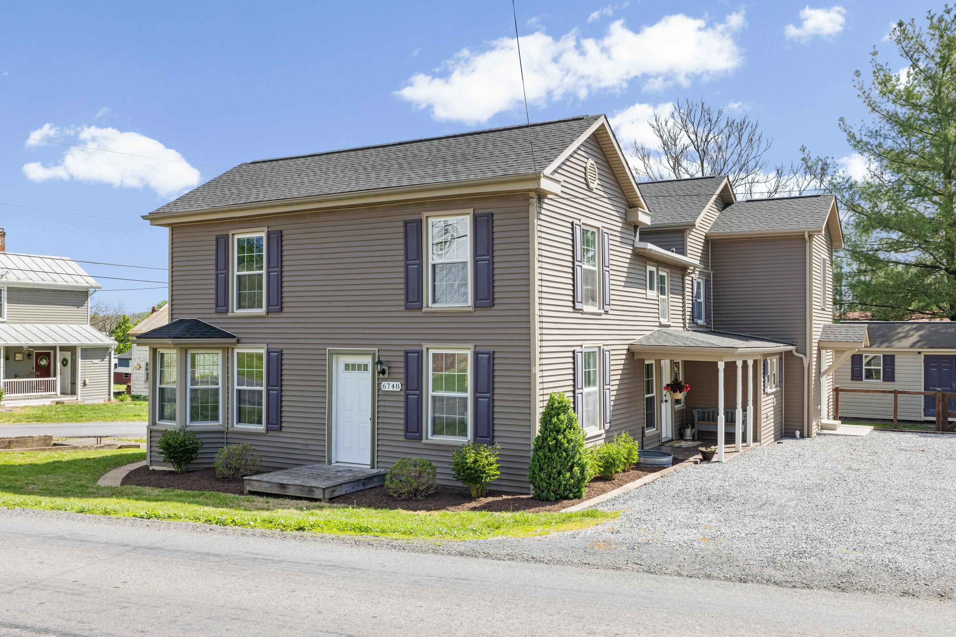 6748 SPRING CREEK RD, BRIDGEWATER, Virginia 22812, 4 Bedrooms Bedrooms, ,2 BathroomsBathrooms,Residential,6748 SPRING CREEK RD,676176 MLS # 676176