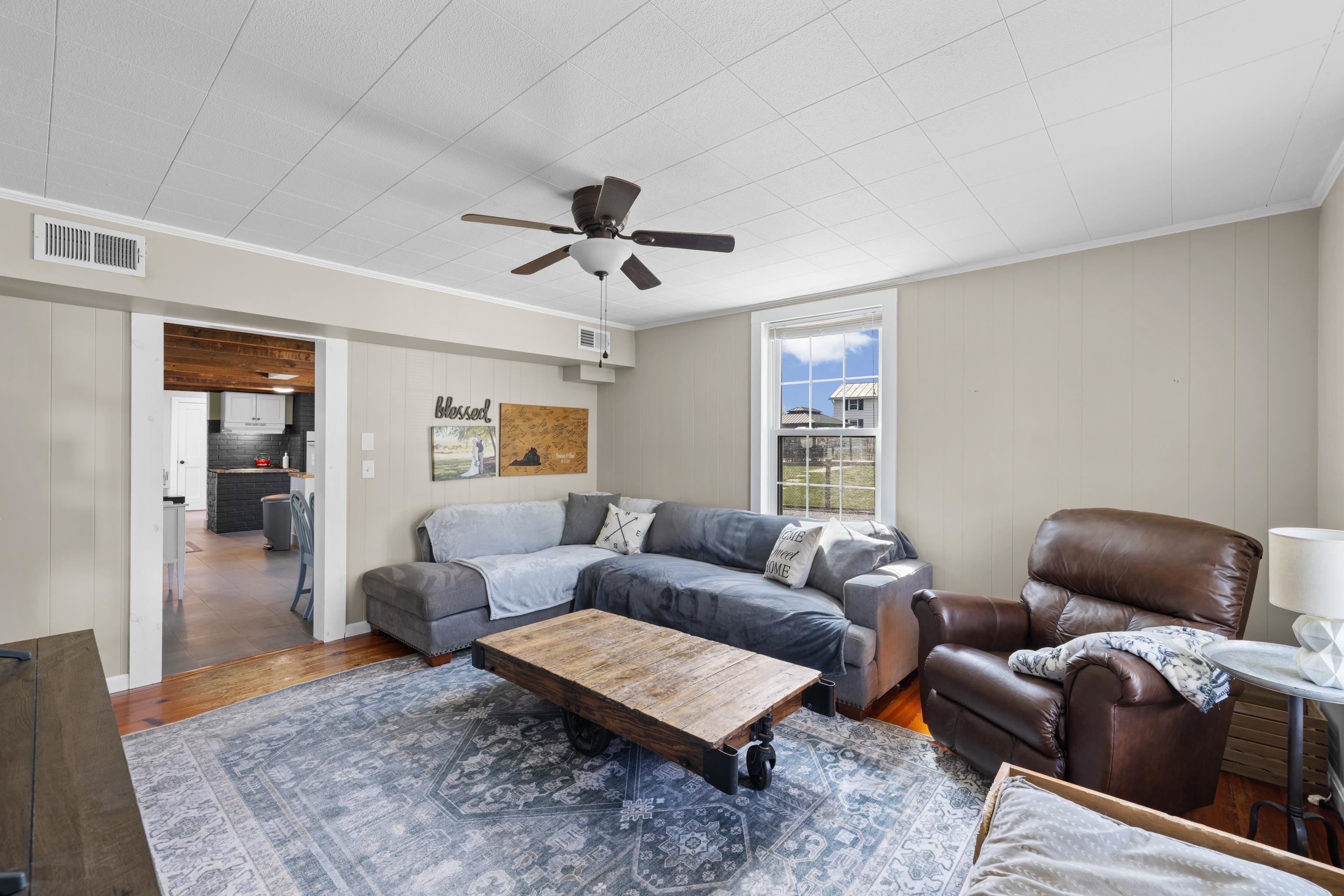 6748 SPRING CREEK RD, BRIDGEWATER, Virginia 22812, 4 Bedrooms Bedrooms, ,2 BathroomsBathrooms,Residential,6748 SPRING CREEK RD,676176 MLS # 676176