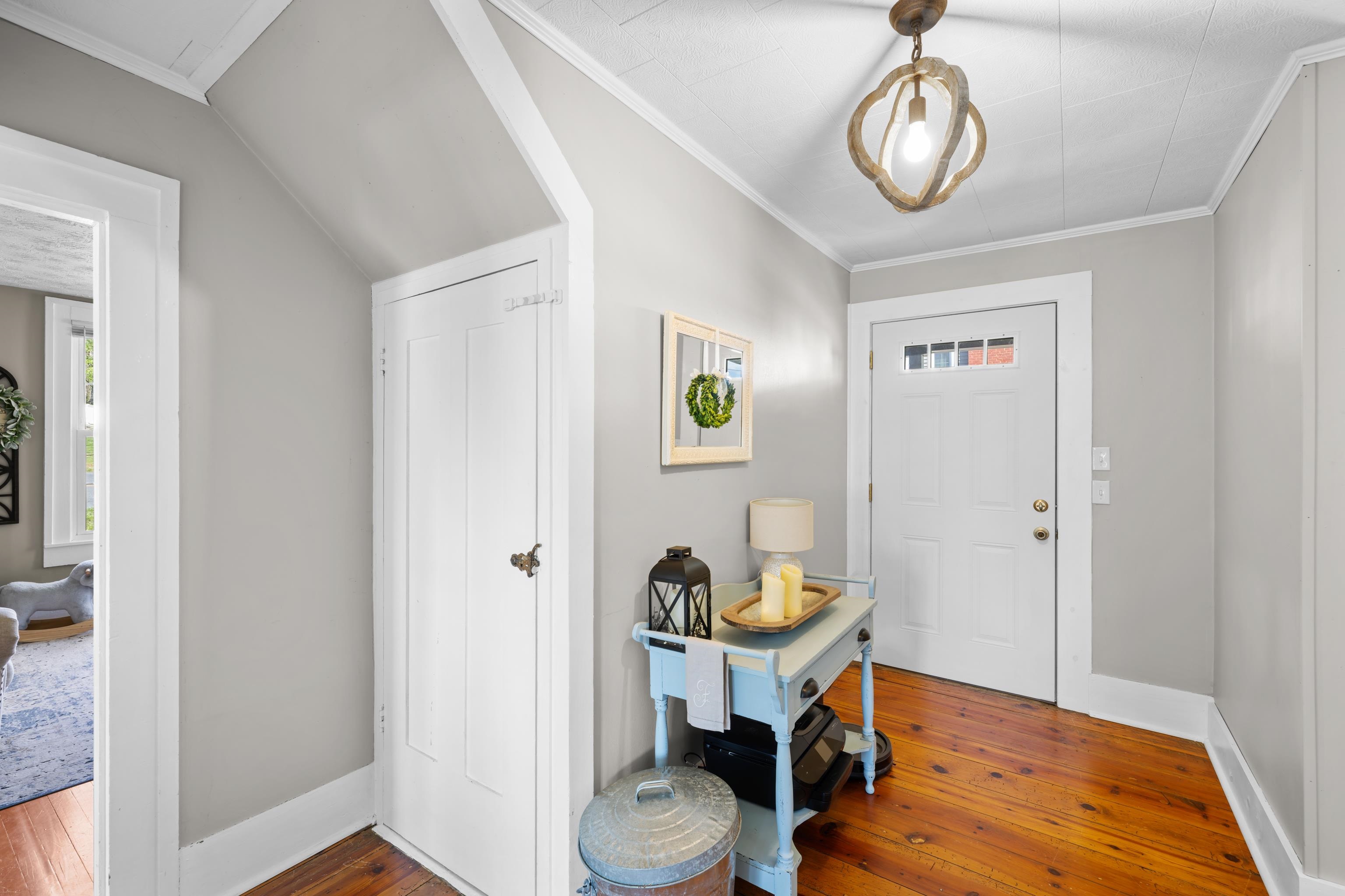 6748 SPRING CREEK RD, BRIDGEWATER, Virginia 22812, 4 Bedrooms Bedrooms, ,2 BathroomsBathrooms,Residential,6748 SPRING CREEK RD,676176 MLS # 676176