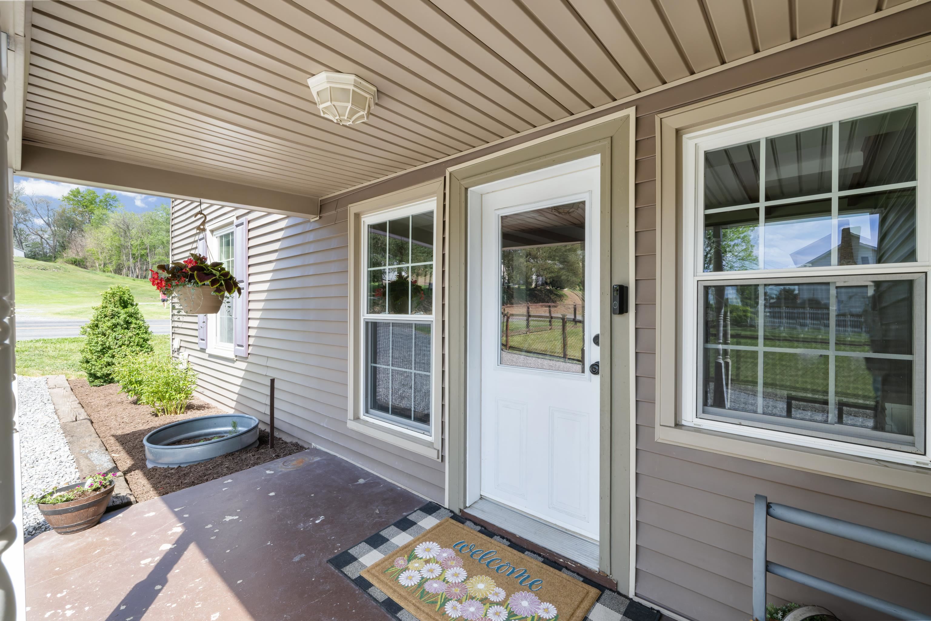 6748 SPRING CREEK RD, BRIDGEWATER, Virginia 22812, 4 Bedrooms Bedrooms, ,2 BathroomsBathrooms,Residential,6748 SPRING CREEK RD,676176 MLS # 676176