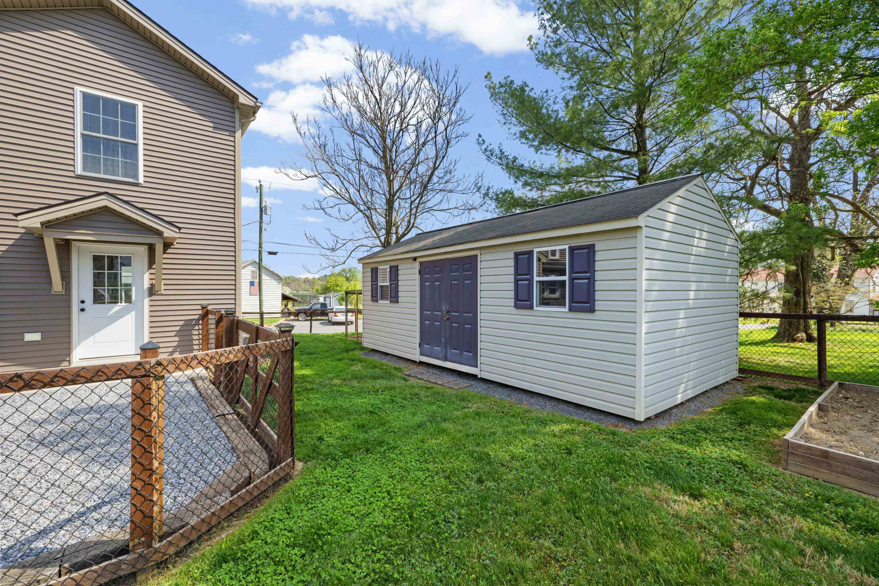 6748 SPRING CREEK RD, BRIDGEWATER, Virginia 22812, 4 Bedrooms Bedrooms, ,2 BathroomsBathrooms,Residential,6748 SPRING CREEK RD,676176 MLS # 676176