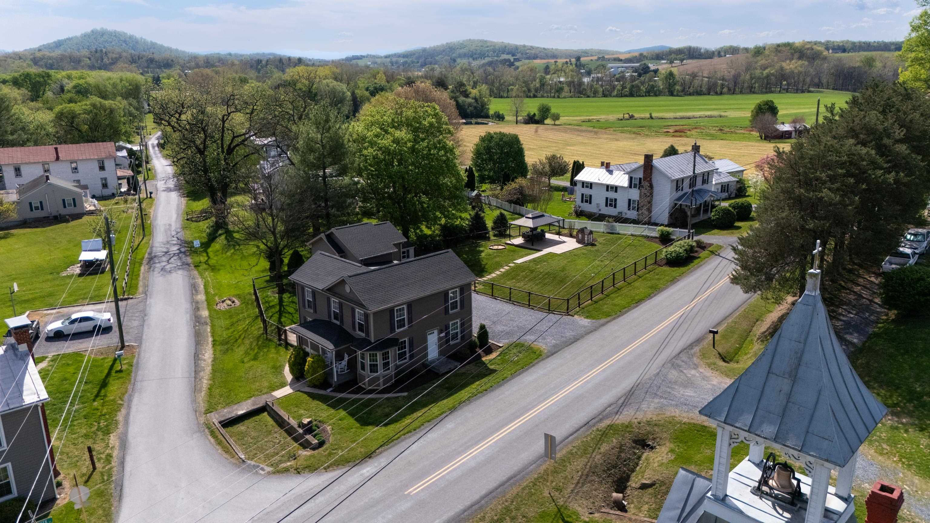 6748 SPRING CREEK RD, BRIDGEWATER, Virginia 22812, 4 Bedrooms Bedrooms, ,2 BathroomsBathrooms,Residential,6748 SPRING CREEK RD,676176 MLS # 676176