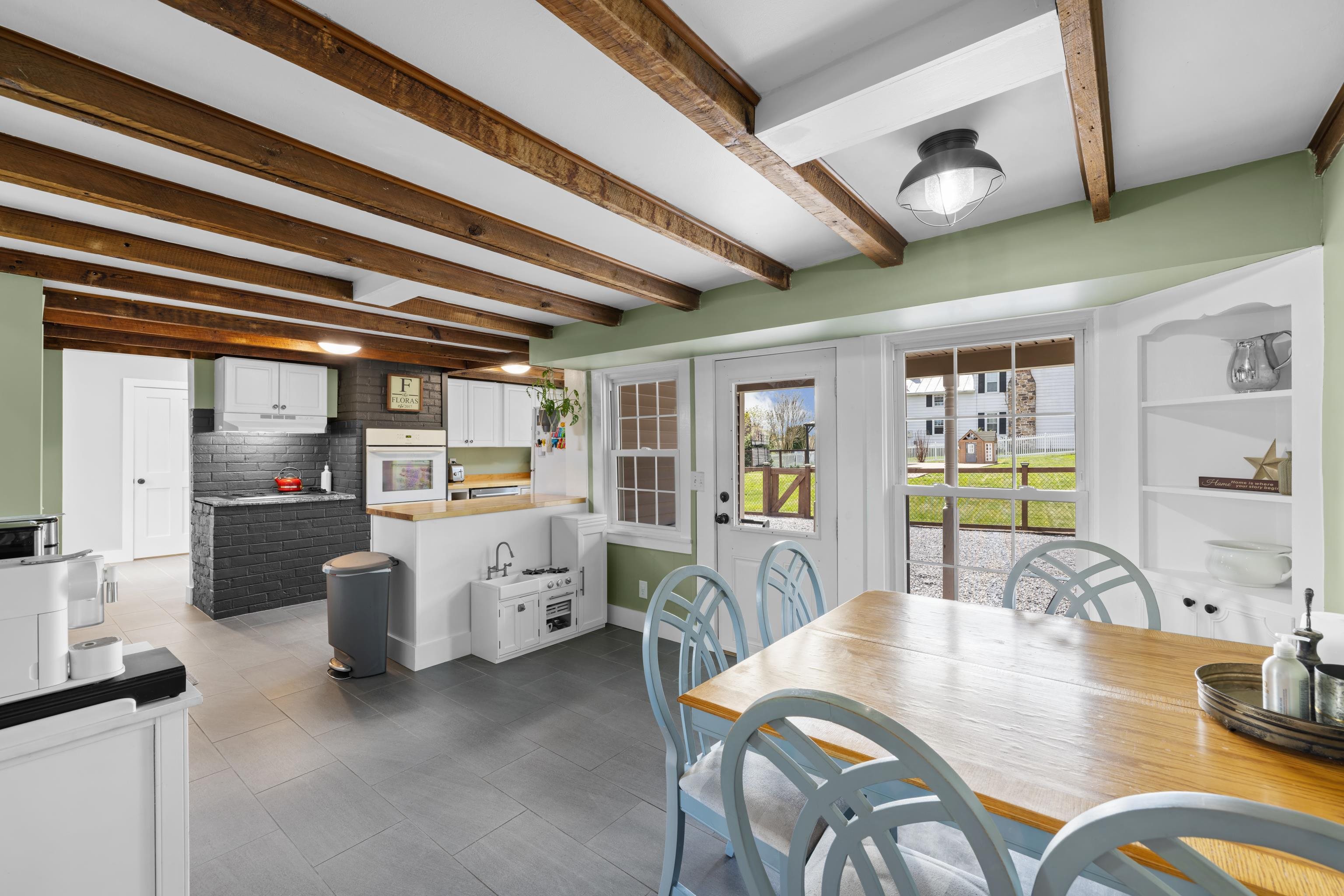 6748 SPRING CREEK RD, BRIDGEWATER, Virginia 22812, 4 Bedrooms Bedrooms, ,2 BathroomsBathrooms,Residential,6748 SPRING CREEK RD,676176 MLS # 676176