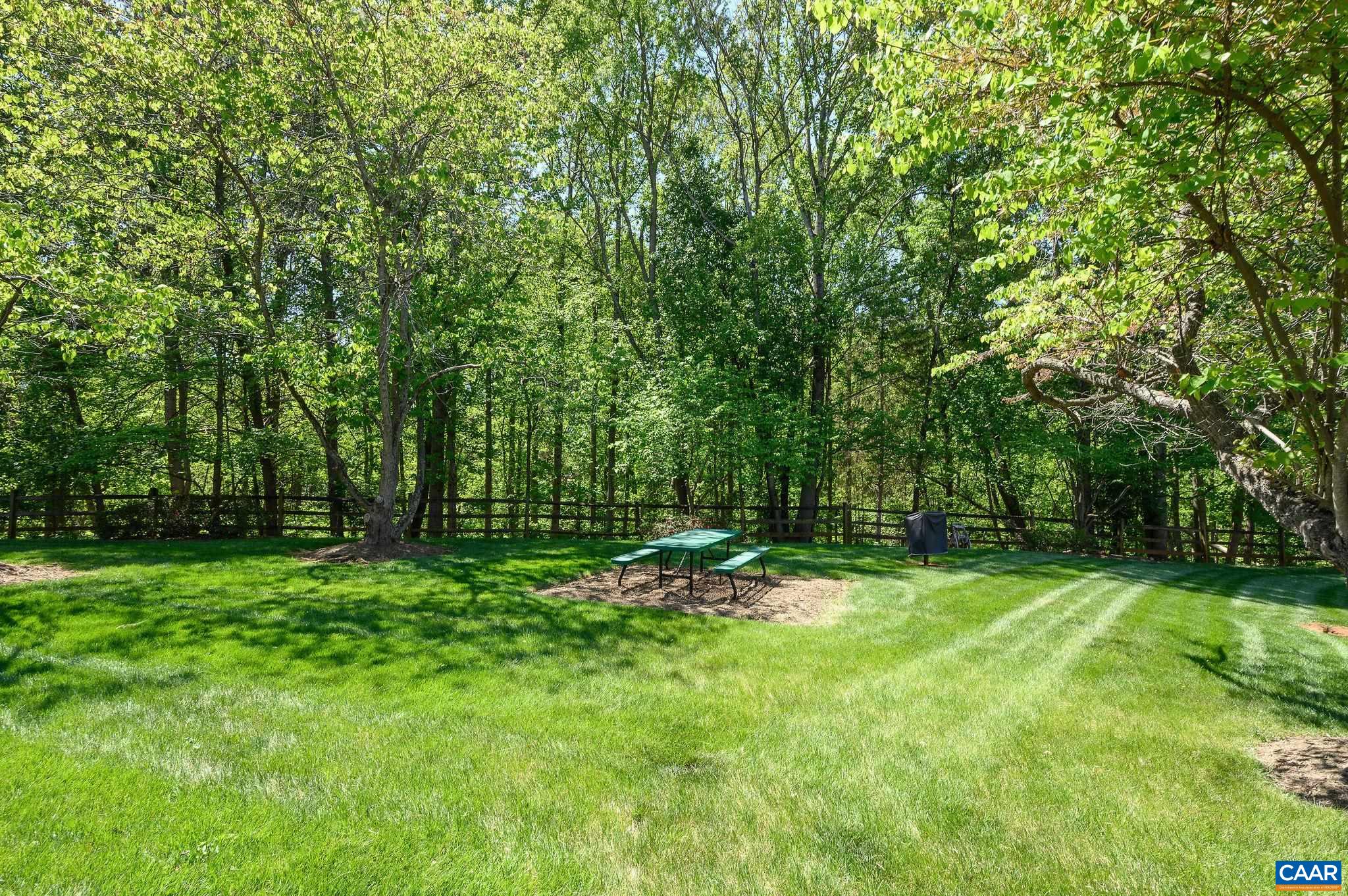 338 SOUTH PANTOPS DR, CHARLOTTESVILLE, Virginia 22911, 2 Bedrooms Bedrooms, ,2 BathroomsBathrooms,Residential,338 SOUTH PANTOPS DR,676180 MLS # 676180