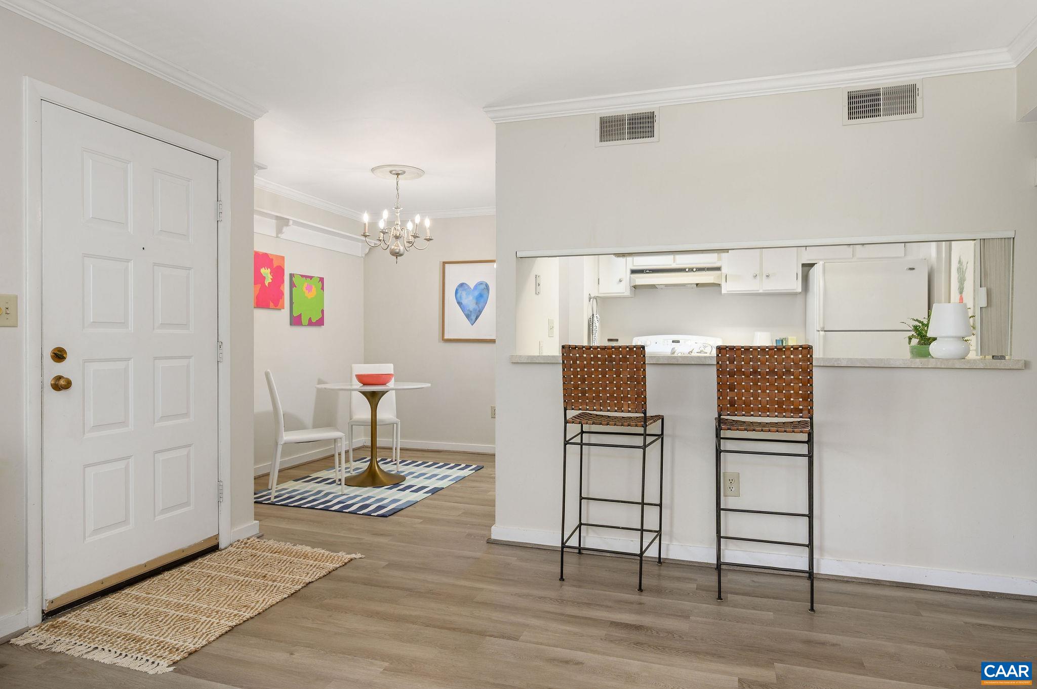 338 SOUTH PANTOPS DR, CHARLOTTESVILLE, Virginia 22911, 2 Bedrooms Bedrooms, ,2 BathroomsBathrooms,Residential,338 SOUTH PANTOPS DR,676180 MLS # 676180