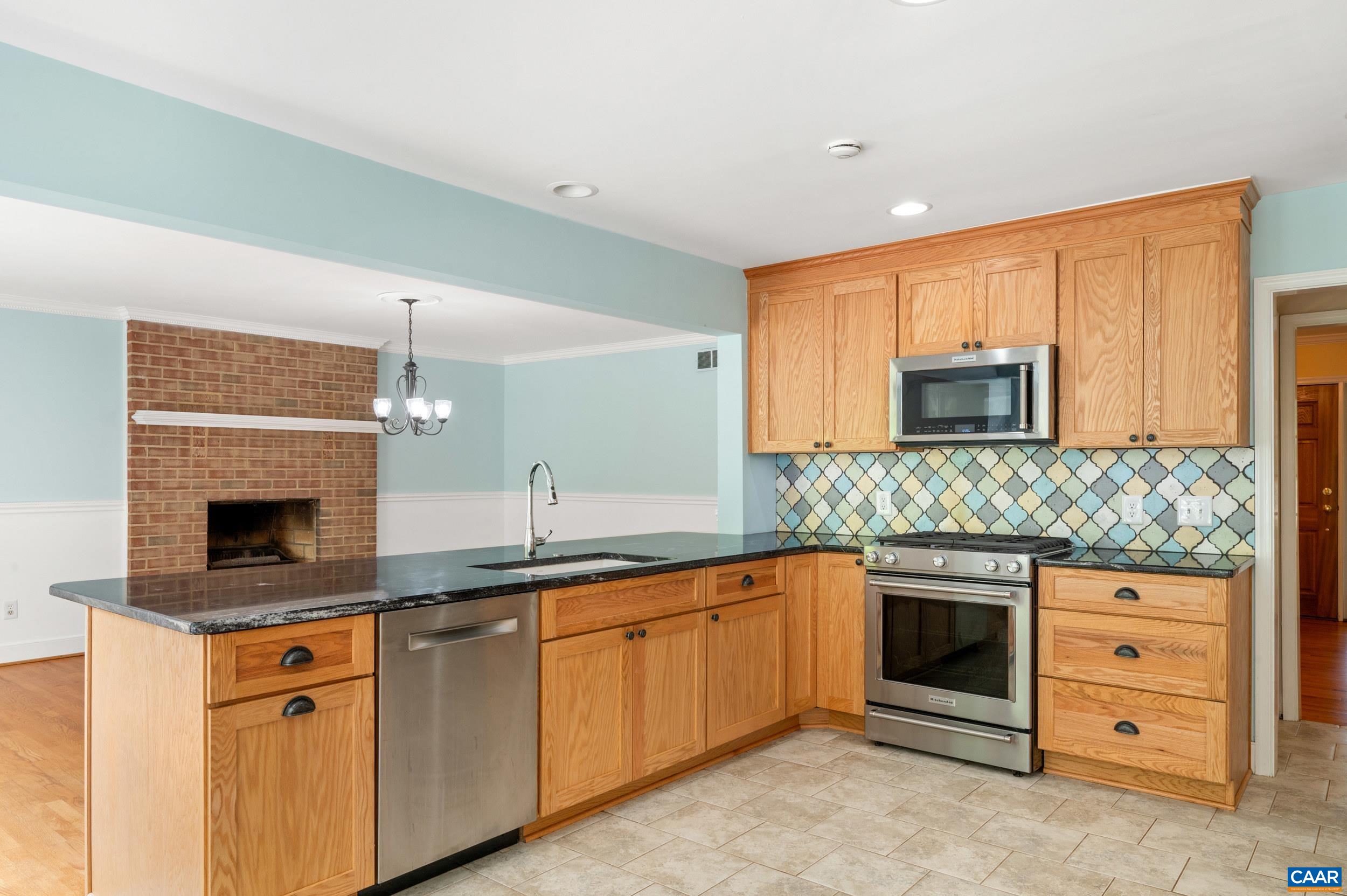 165 WALNUT LN, CHARLOTTESVILLE, Virginia 22911, 4 Bedrooms Bedrooms, ,3 BathroomsBathrooms,Residential,165 WALNUT LN,676181 MLS # 676181