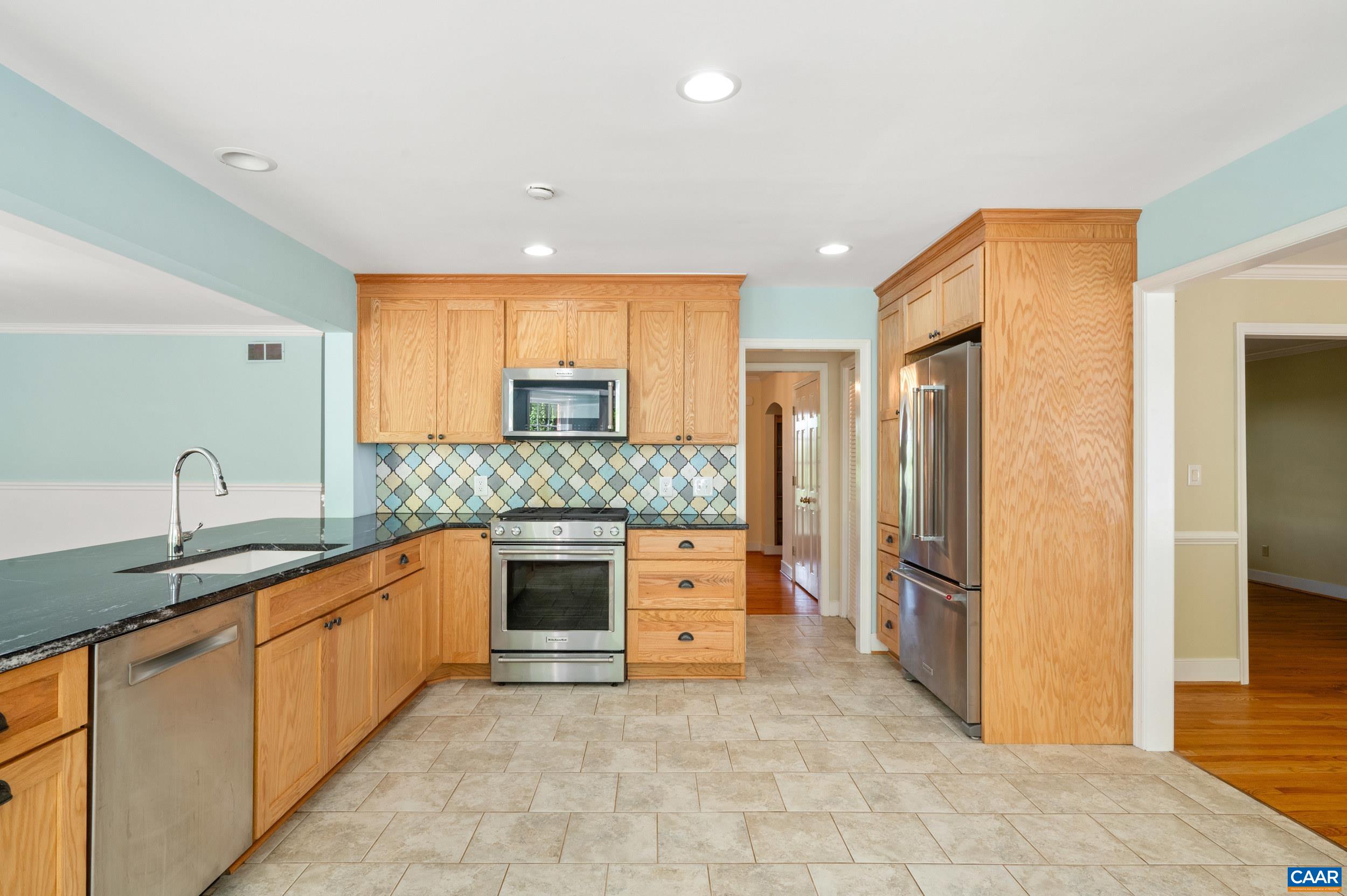 165 WALNUT LN, CHARLOTTESVILLE, Virginia 22911, 4 Bedrooms Bedrooms, ,3 BathroomsBathrooms,Residential,165 WALNUT LN,676181 MLS # 676181