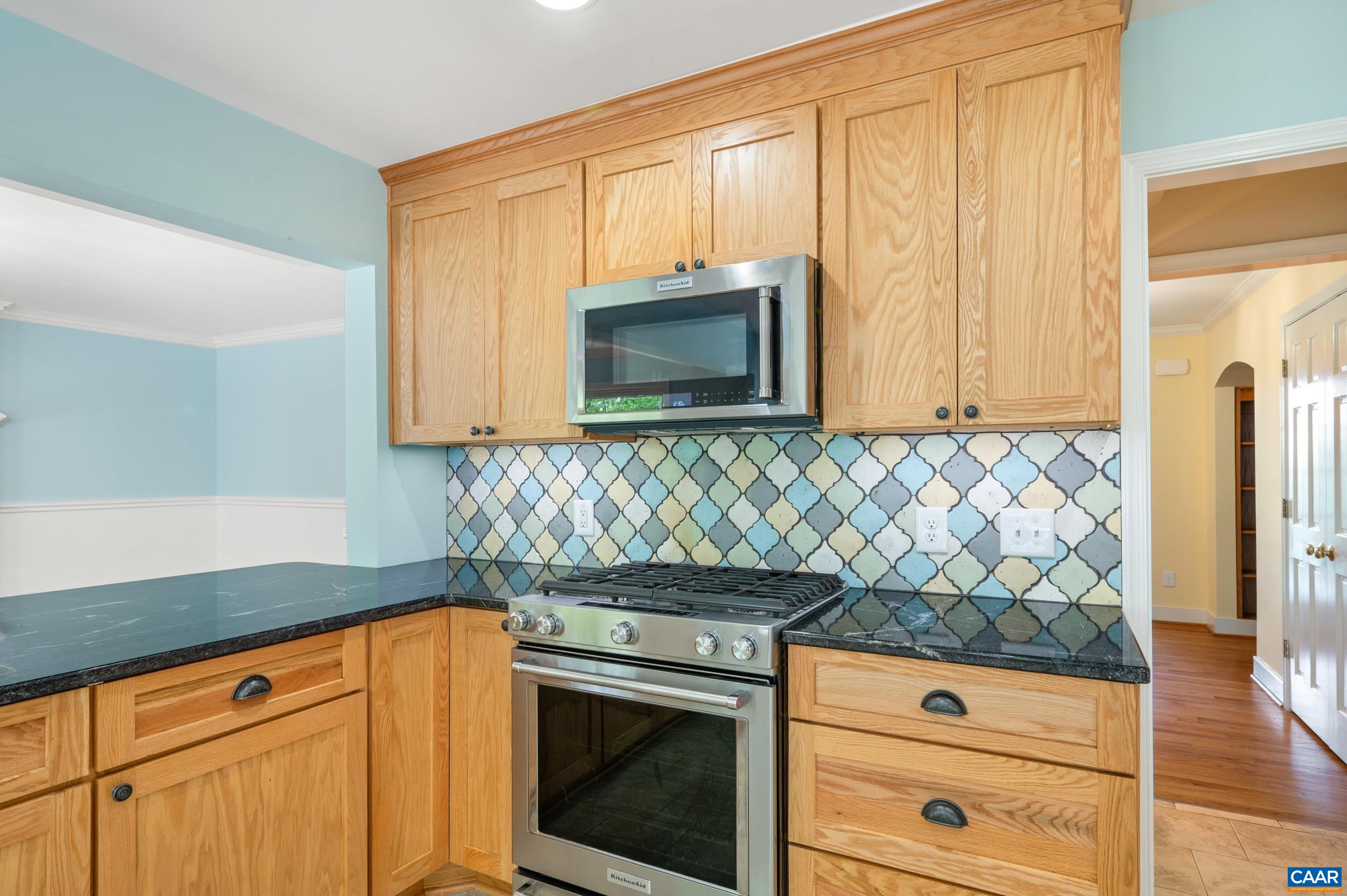 165 WALNUT LN, CHARLOTTESVILLE, Virginia 22911, 4 Bedrooms Bedrooms, ,3 BathroomsBathrooms,Residential,165 WALNUT LN,676181 MLS # 676181