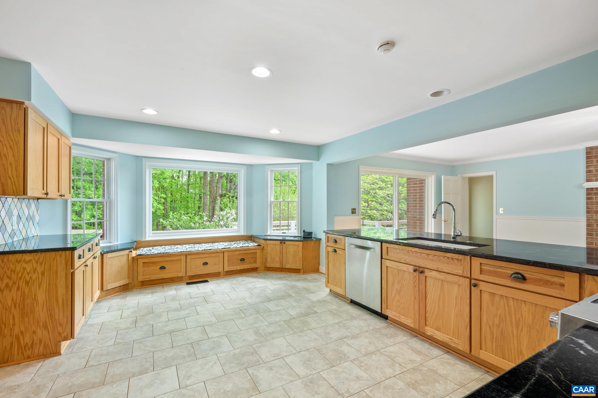 165 WALNUT LN, CHARLOTTESVILLE, Virginia 22911, 4 Bedrooms Bedrooms, ,3 BathroomsBathrooms,Residential,165 WALNUT LN,676181 MLS # 676181