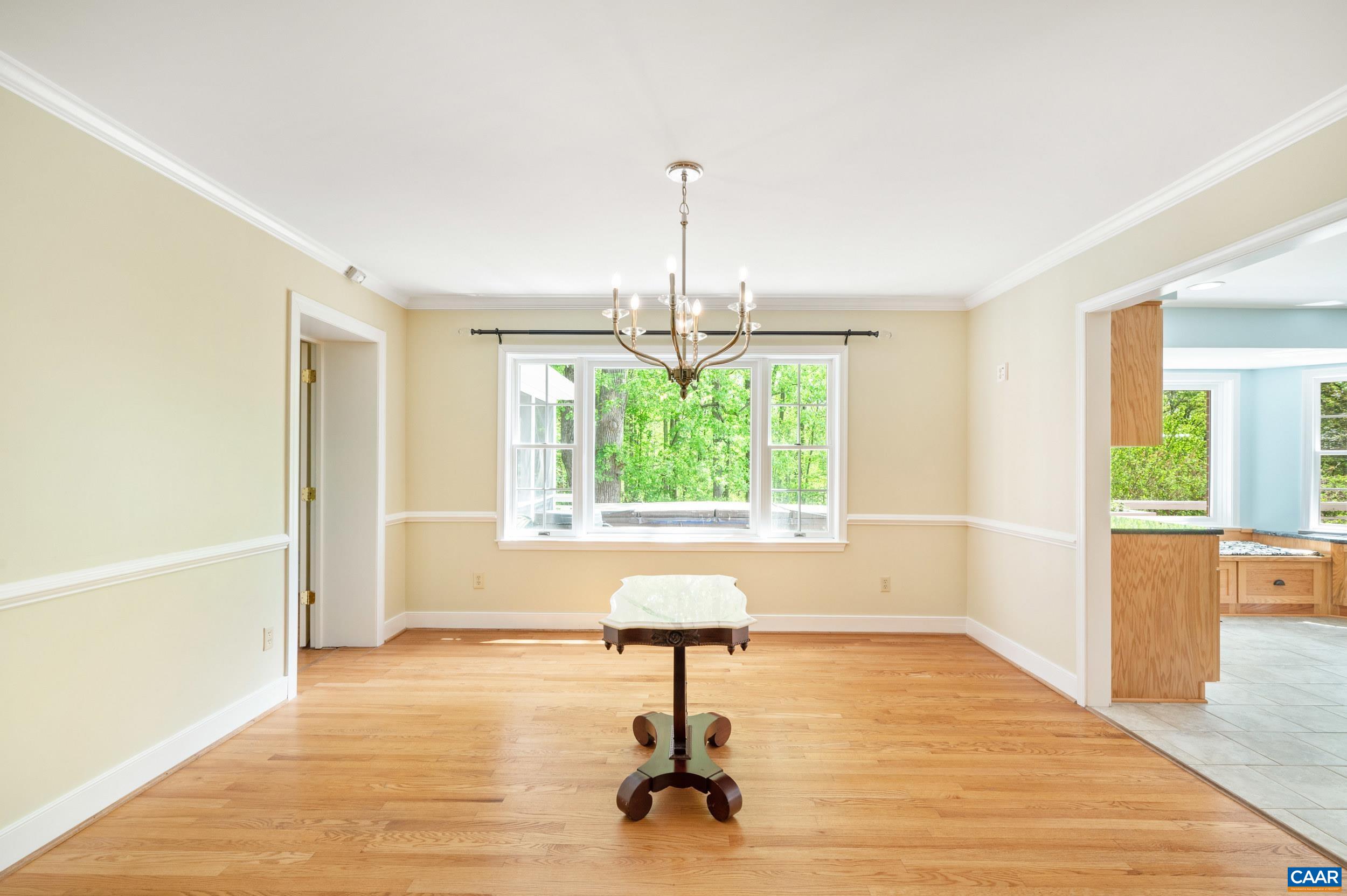 165 WALNUT LN, CHARLOTTESVILLE, Virginia 22911, 4 Bedrooms Bedrooms, ,3 BathroomsBathrooms,Residential,165 WALNUT LN,676181 MLS # 676181