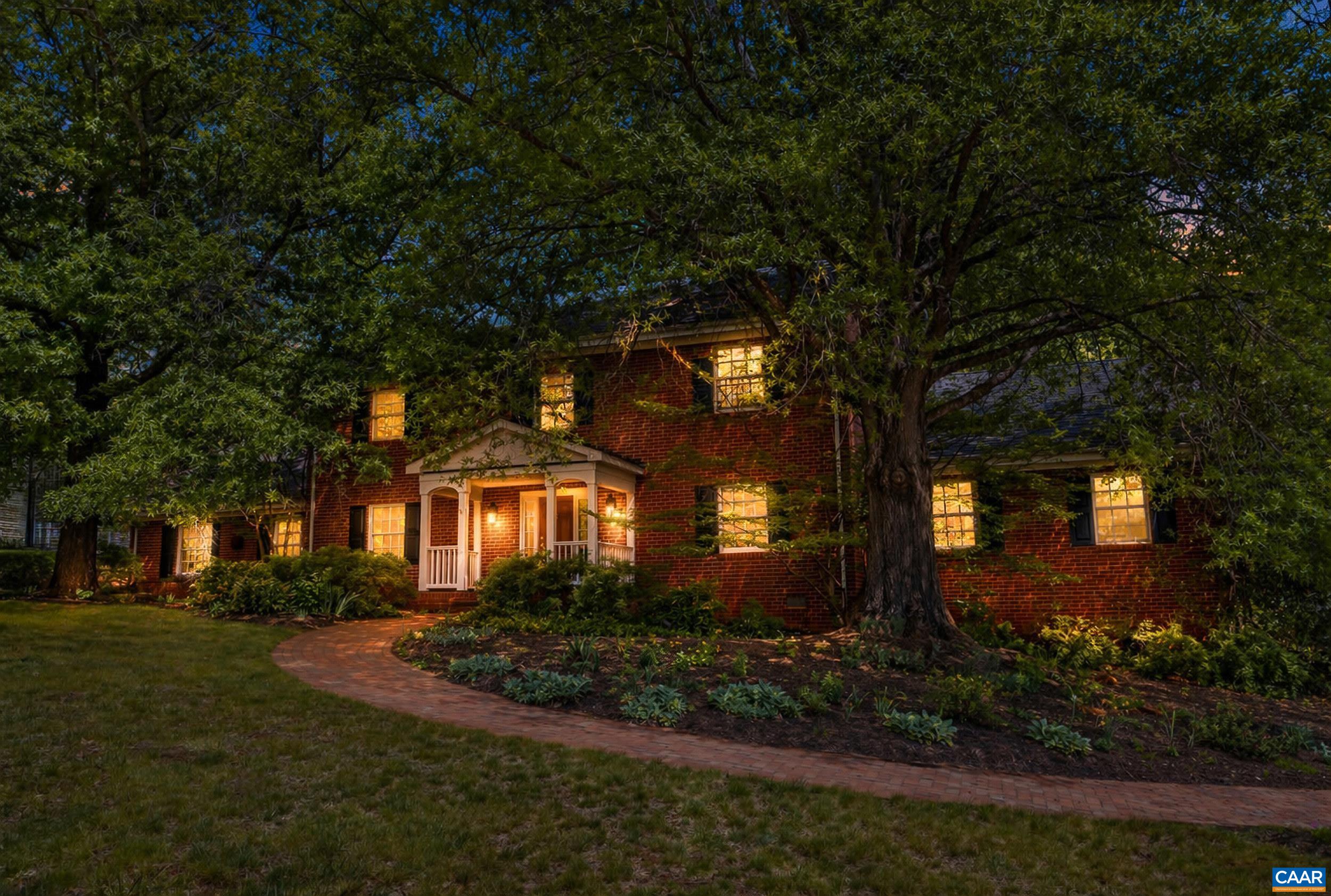 165 WALNUT LN, CHARLOTTESVILLE, Virginia 22911, 4 Bedrooms Bedrooms, ,3 BathroomsBathrooms,Residential,165 WALNUT LN,676181 MLS # 676181