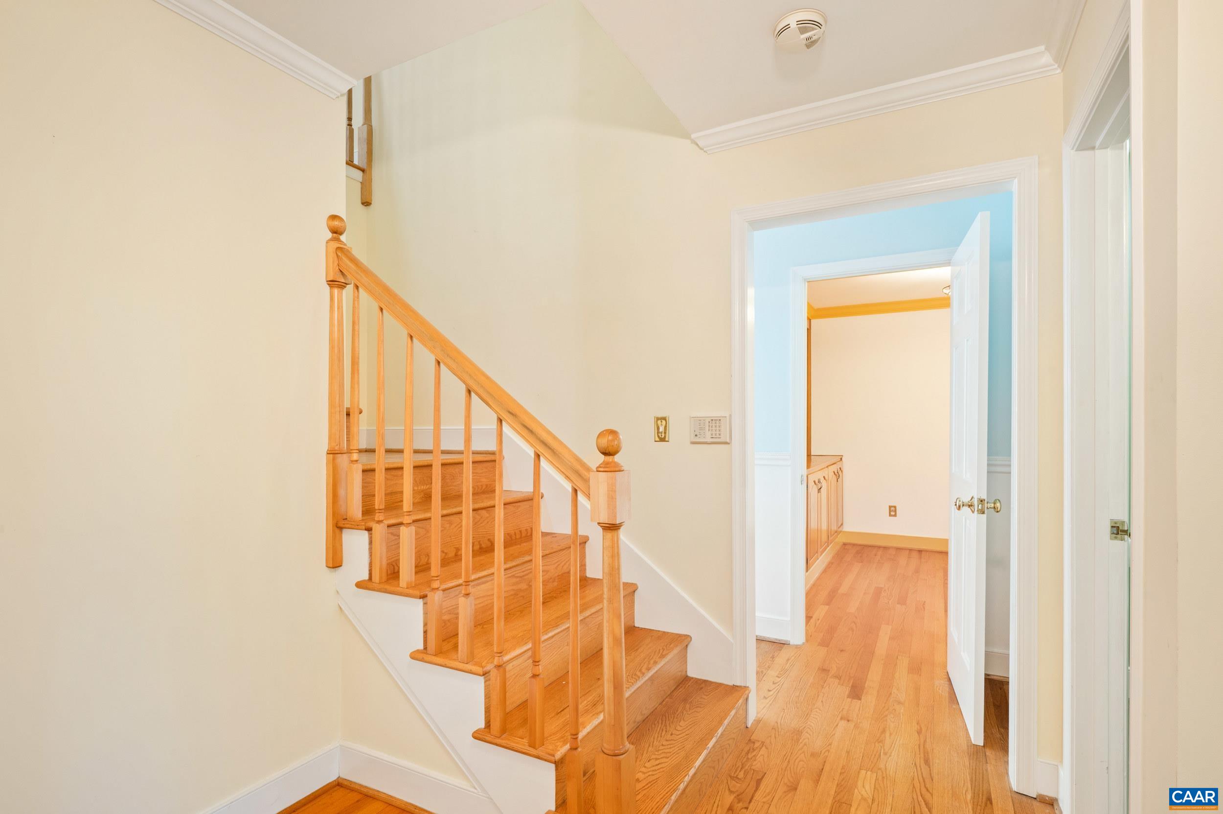 165 WALNUT LN, CHARLOTTESVILLE, Virginia 22911, 4 Bedrooms Bedrooms, ,3 BathroomsBathrooms,Residential,165 WALNUT LN,676181 MLS # 676181