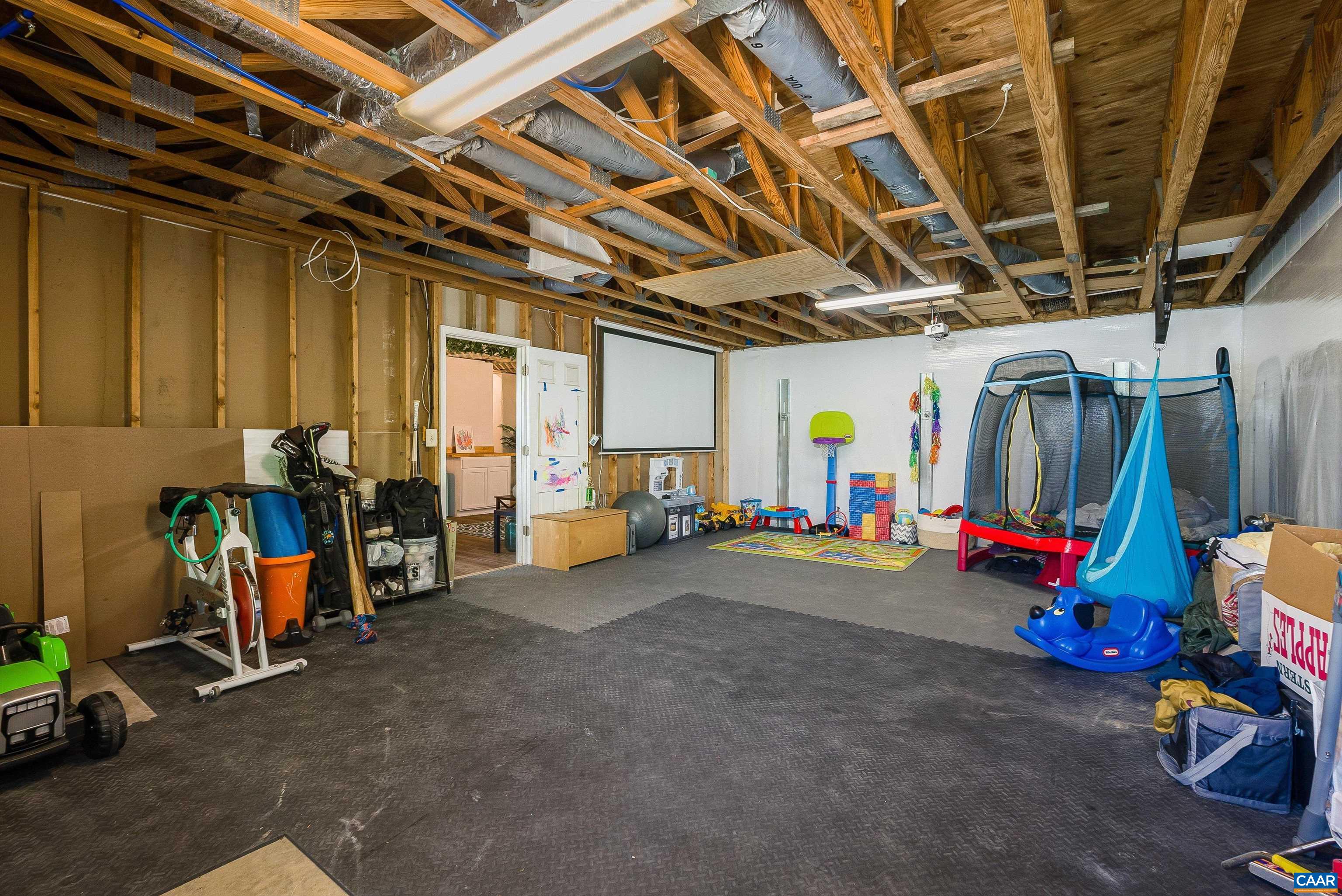 3 CHEYENNE LN, STAUNTON, Virginia 24401, 4 Bedrooms Bedrooms, ,2 BathroomsBathrooms,Residential,3 CHEYENNE LN,676184 MLS # 676184