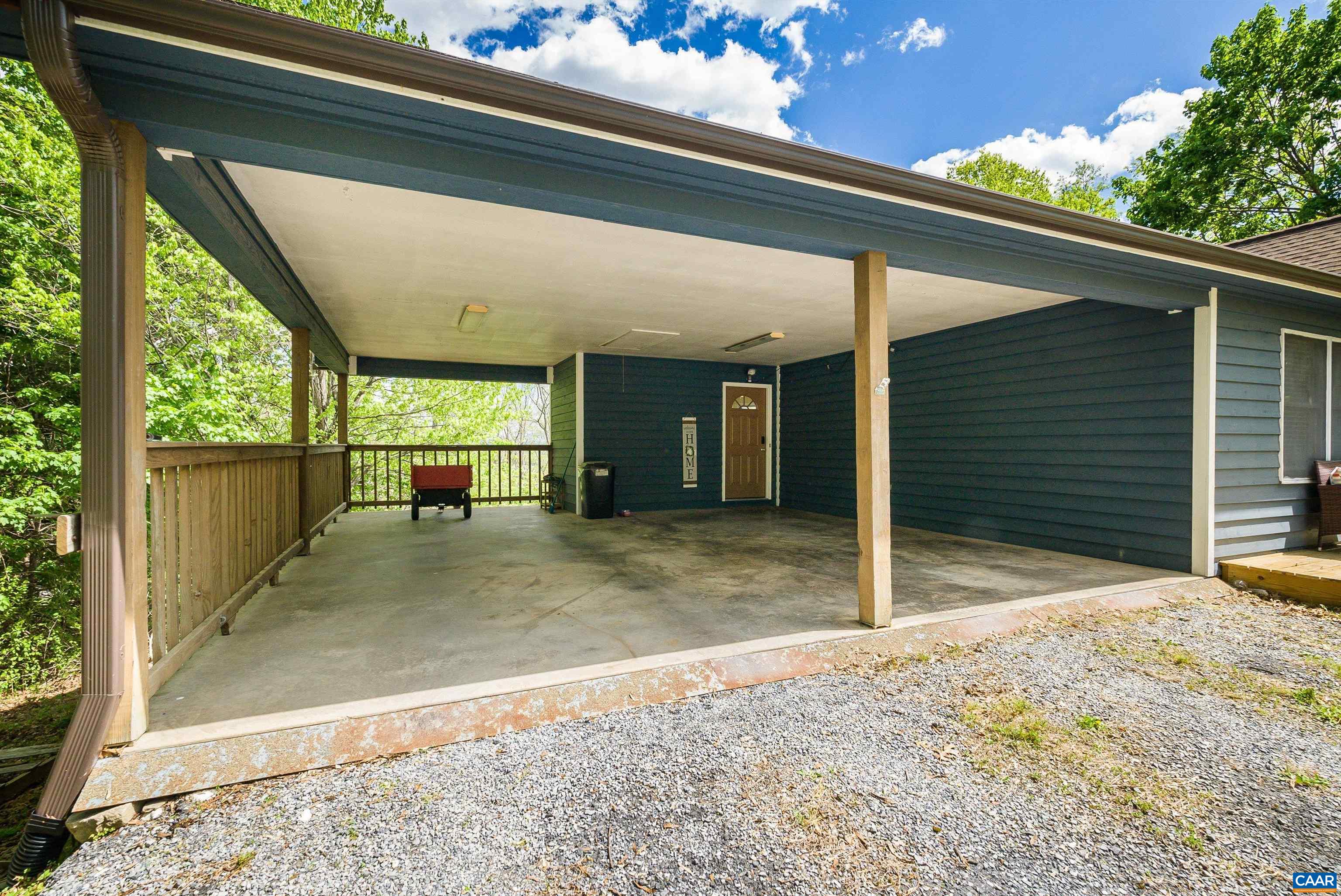 3 CHEYENNE LN, STAUNTON, Virginia 24401, 4 Bedrooms Bedrooms, ,2 BathroomsBathrooms,Residential,3 CHEYENNE LN,676184 MLS # 676184