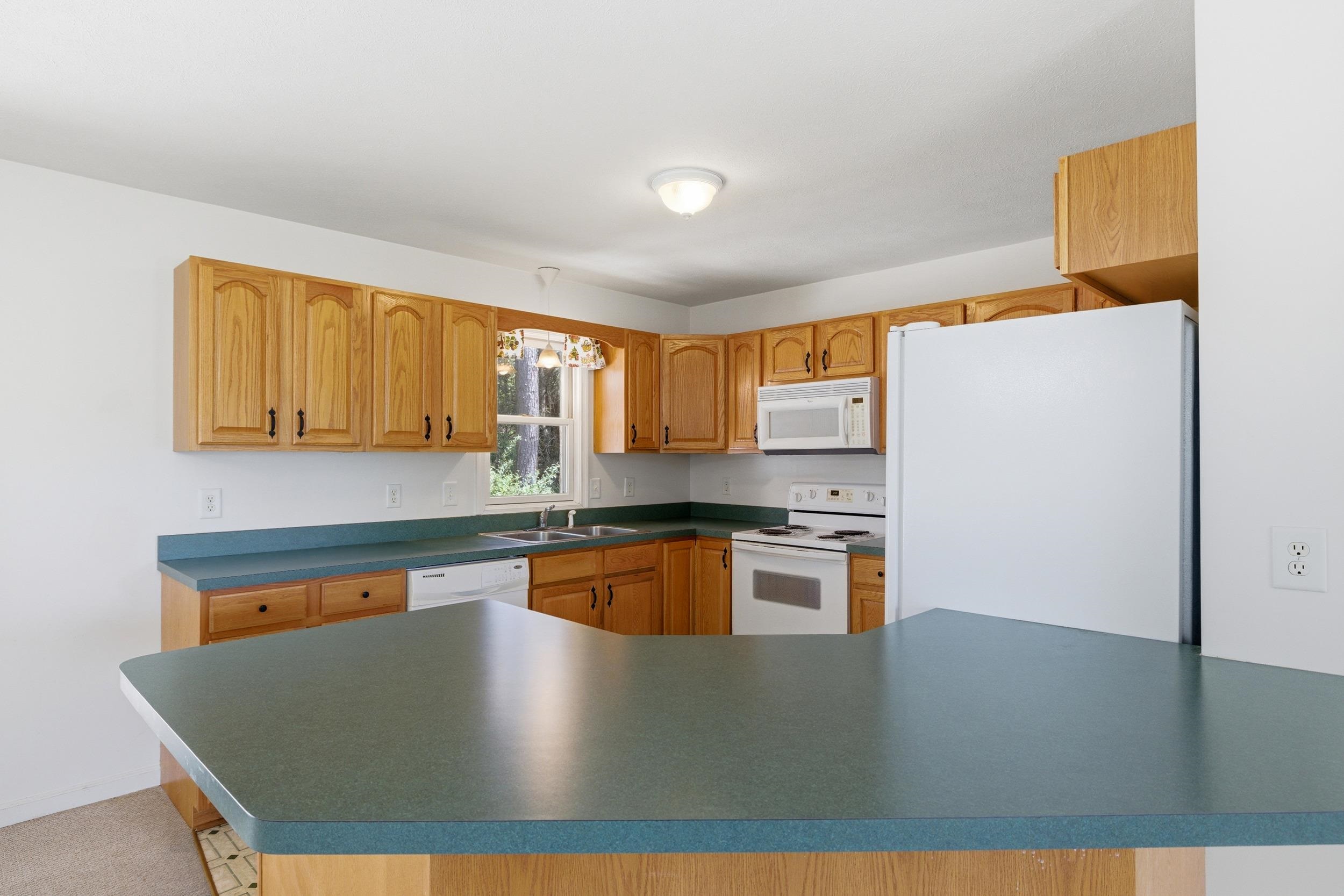 7 BLUE RIDGE CT, LURAY, Virginia 22835, 3 Bedrooms Bedrooms, ,2 BathroomsBathrooms,Residential,7 BLUE RIDGE CT,676188 MLS # 676188