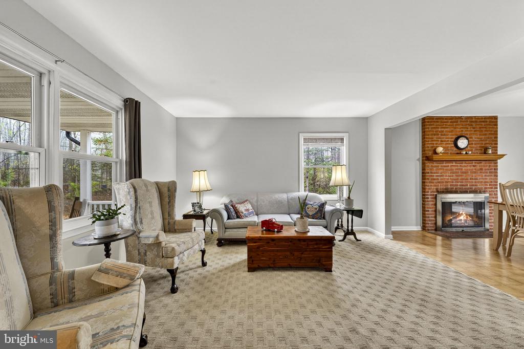 2266 BEAVER DAM RD, MIDLAND, Virginia 22728, 4 Bedrooms Bedrooms, ,3 BathroomsBathrooms,Residential,2266 BEAVER DAM RD,VAFQ2021262 MLS # VAFQ2021262