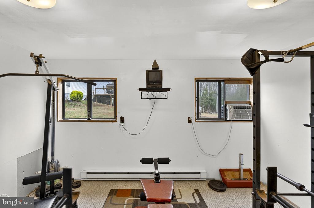 2266 BEAVER DAM RD, MIDLAND, Virginia 22728, 4 Bedrooms Bedrooms, ,3 BathroomsBathrooms,Residential,2266 BEAVER DAM RD,VAFQ2021262 MLS # VAFQ2021262