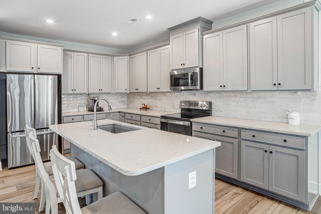 3609 STEPHENSONS HILL LN, MARSHALL, Virginia 20115, 4 Bedrooms Bedrooms, ,3 BathroomsBathrooms,Residential,3609 STEPHENSONS HILL LN,VAFQ2021300 MLS # VAFQ2021300