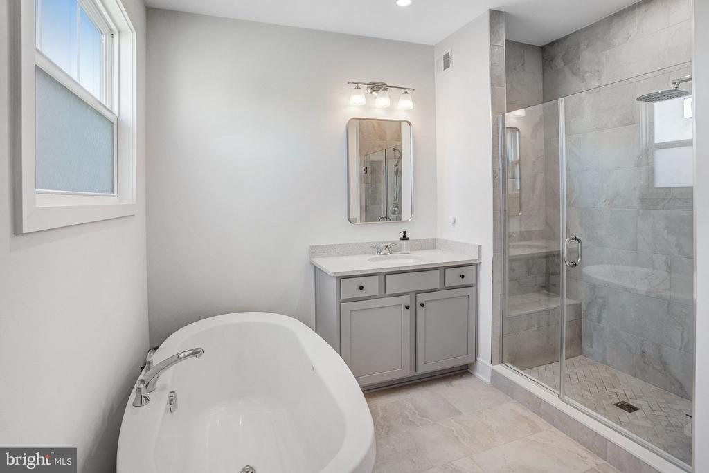 3609 STEPHENSONS HILL LN, MARSHALL, Virginia 20115, 4 Bedrooms Bedrooms, ,3 BathroomsBathrooms,Residential,3609 STEPHENSONS HILL LN,VAFQ2021300 MLS # VAFQ2021300