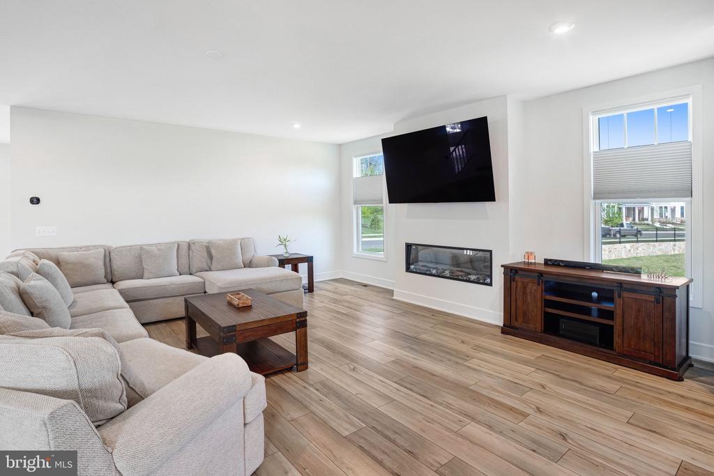 3609 STEPHENSONS HILL LN, MARSHALL, Virginia 20115, 4 Bedrooms Bedrooms, ,3 BathroomsBathrooms,Residential,3609 STEPHENSONS HILL LN,VAFQ2021300 MLS # VAFQ2021300