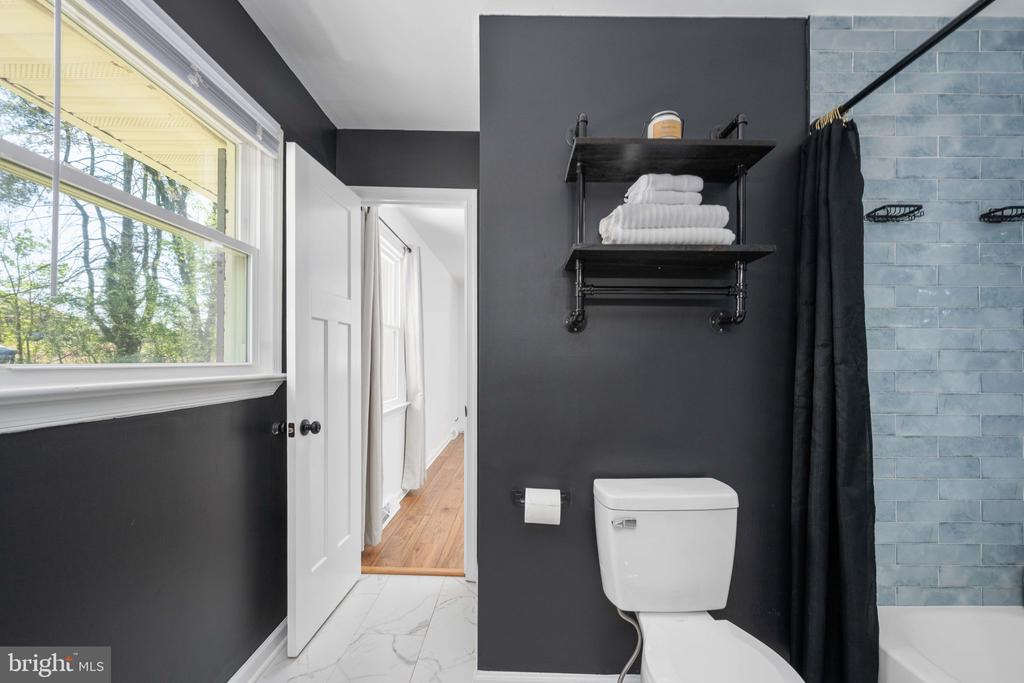 18493 COLONIAL DR, CULPEPER, Virginia 22701, 3 Bedrooms Bedrooms, ,3 BathroomsBathrooms,Residential,CARLTON HILLS,18493 COLONIAL DR,VACU2013234 MLS # VACU2013234