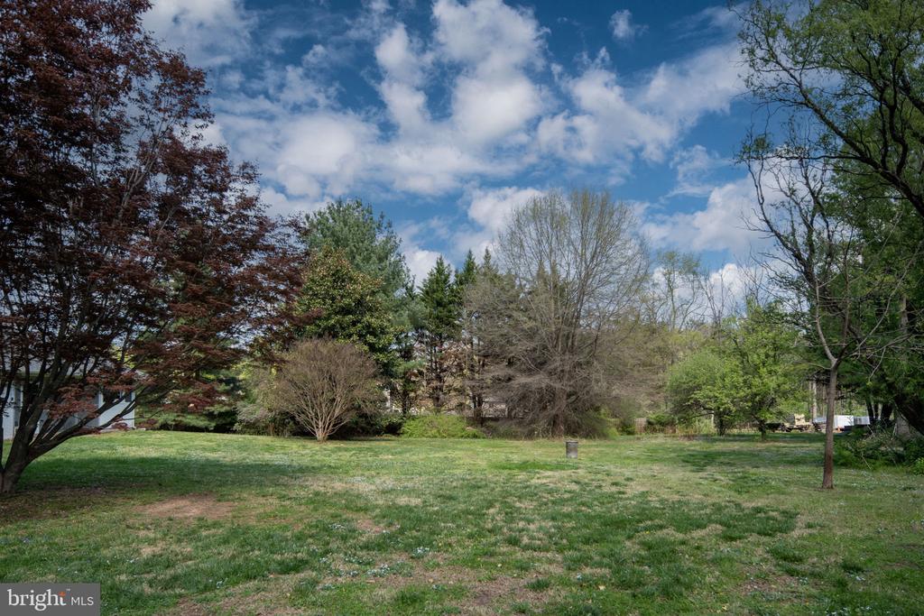 18493 COLONIAL DR, CULPEPER, Virginia 22701, 3 Bedrooms Bedrooms, ,3 BathroomsBathrooms,Residential,CARLTON HILLS,18493 COLONIAL DR,VACU2013234 MLS # VACU2013234