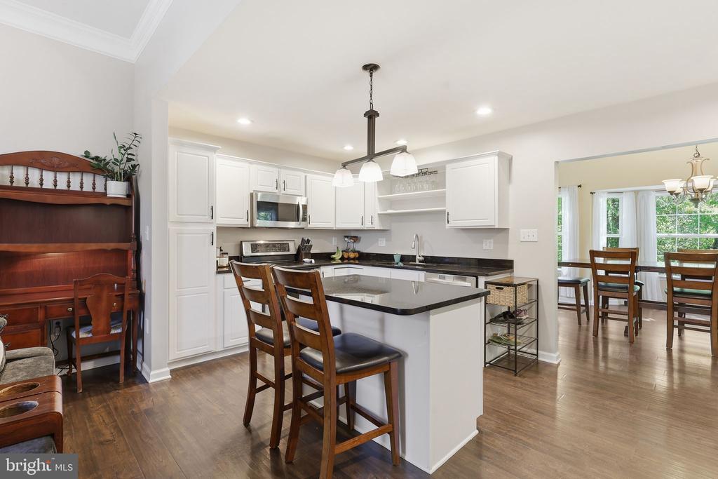 8507 OAK GLEN CT, FREDERICKSBURG, Virginia 22407, 4 Bedrooms Bedrooms, ,4 BathroomsBathrooms,Residential,8507 OAK GLEN CT,VASP2040792 MLS # VASP2040792