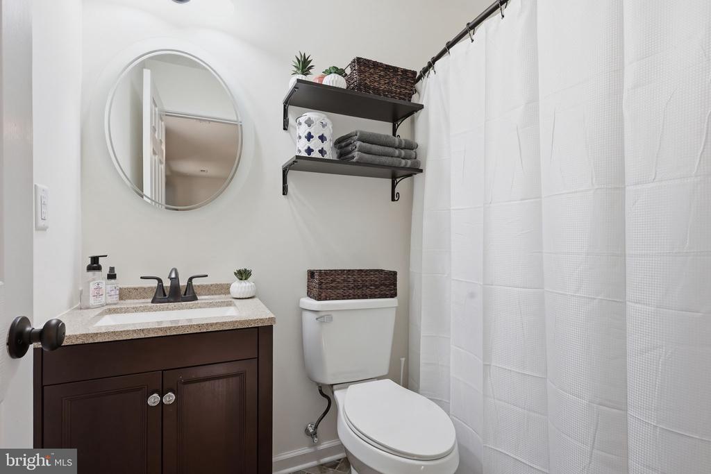 8507 OAK GLEN CT, FREDERICKSBURG, Virginia 22407, 4 Bedrooms Bedrooms, ,4 BathroomsBathrooms,Residential,8507 OAK GLEN CT,VASP2040792 MLS # VASP2040792