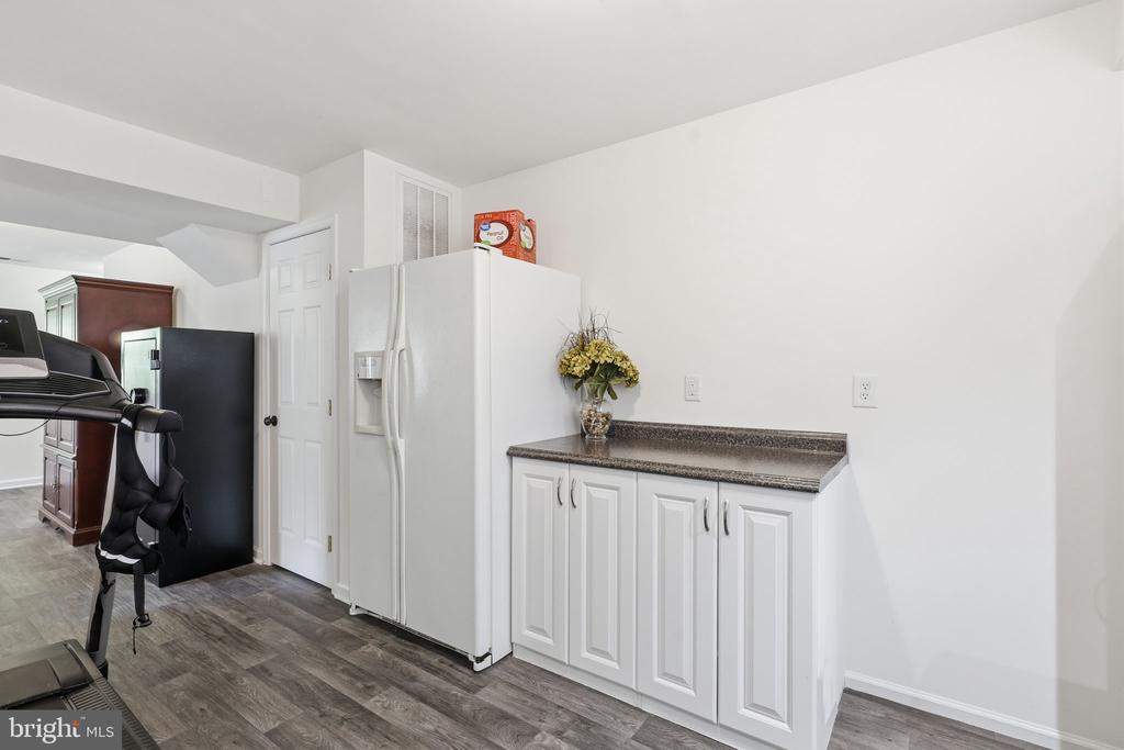 8507 OAK GLEN CT, FREDERICKSBURG, Virginia 22407, 4 Bedrooms Bedrooms, ,4 BathroomsBathrooms,Residential,8507 OAK GLEN CT,VASP2040792 MLS # VASP2040792