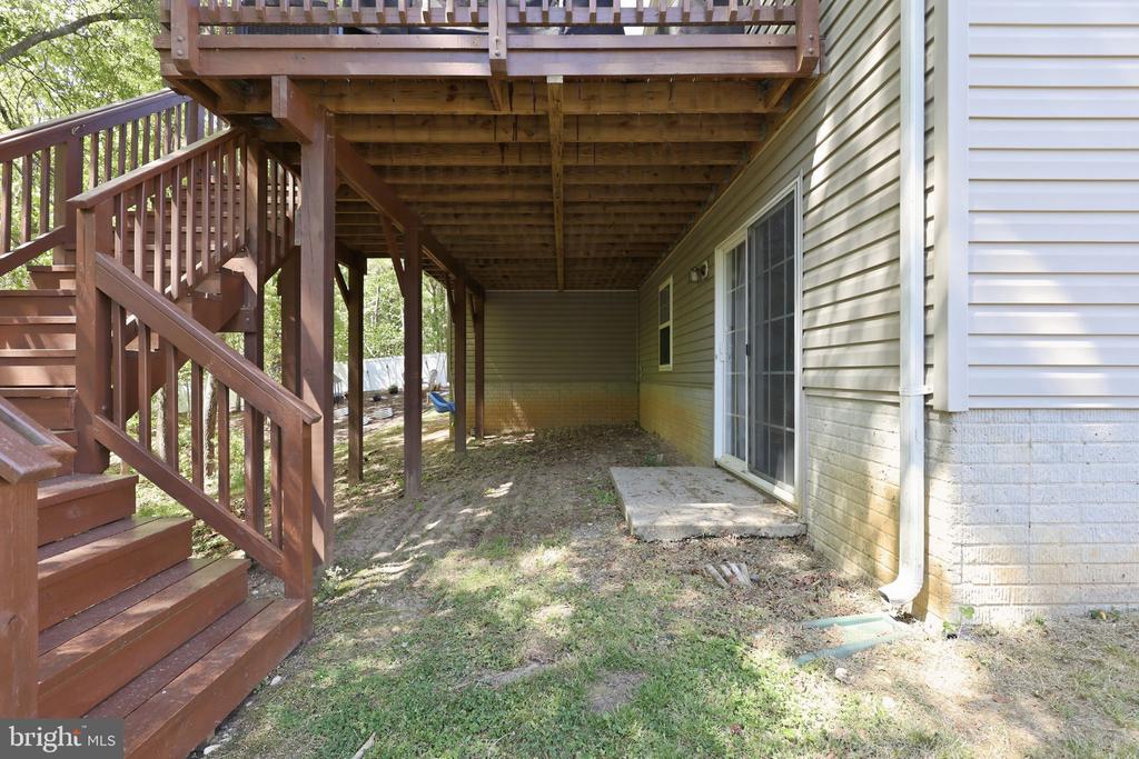 8507 OAK GLEN CT, FREDERICKSBURG, Virginia 22407, 4 Bedrooms Bedrooms, ,4 BathroomsBathrooms,Residential,8507 OAK GLEN CT,VASP2040792 MLS # VASP2040792