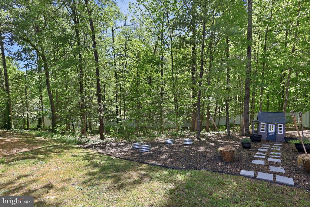 8507 OAK GLEN CT, FREDERICKSBURG, Virginia 22407, 4 Bedrooms Bedrooms, ,4 BathroomsBathrooms,Residential,8507 OAK GLEN CT,VASP2040792 MLS # VASP2040792