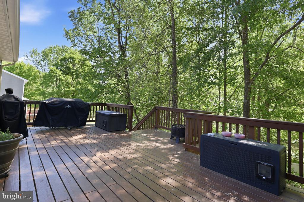 8507 OAK GLEN CT, FREDERICKSBURG, Virginia 22407, 4 Bedrooms Bedrooms, ,4 BathroomsBathrooms,Residential,8507 OAK GLEN CT,VASP2040792 MLS # VASP2040792