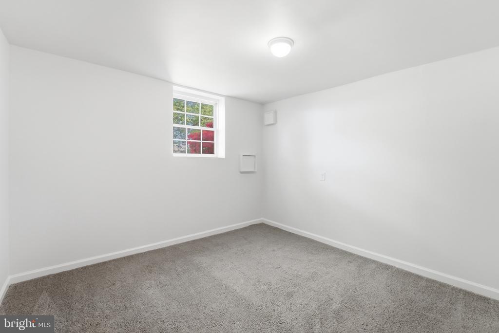 219 LESCO BLVD, CULPEPER, Virginia 22701, 3 Bedrooms Bedrooms, ,2 BathroomsBathrooms,Residential,219 LESCO BLVD,VACU2013306 MLS # VACU2013306