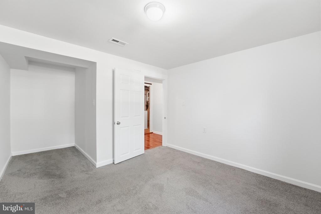 219 LESCO BLVD, CULPEPER, Virginia 22701, 3 Bedrooms Bedrooms, ,2 BathroomsBathrooms,Residential,219 LESCO BLVD,VACU2013306 MLS # VACU2013306